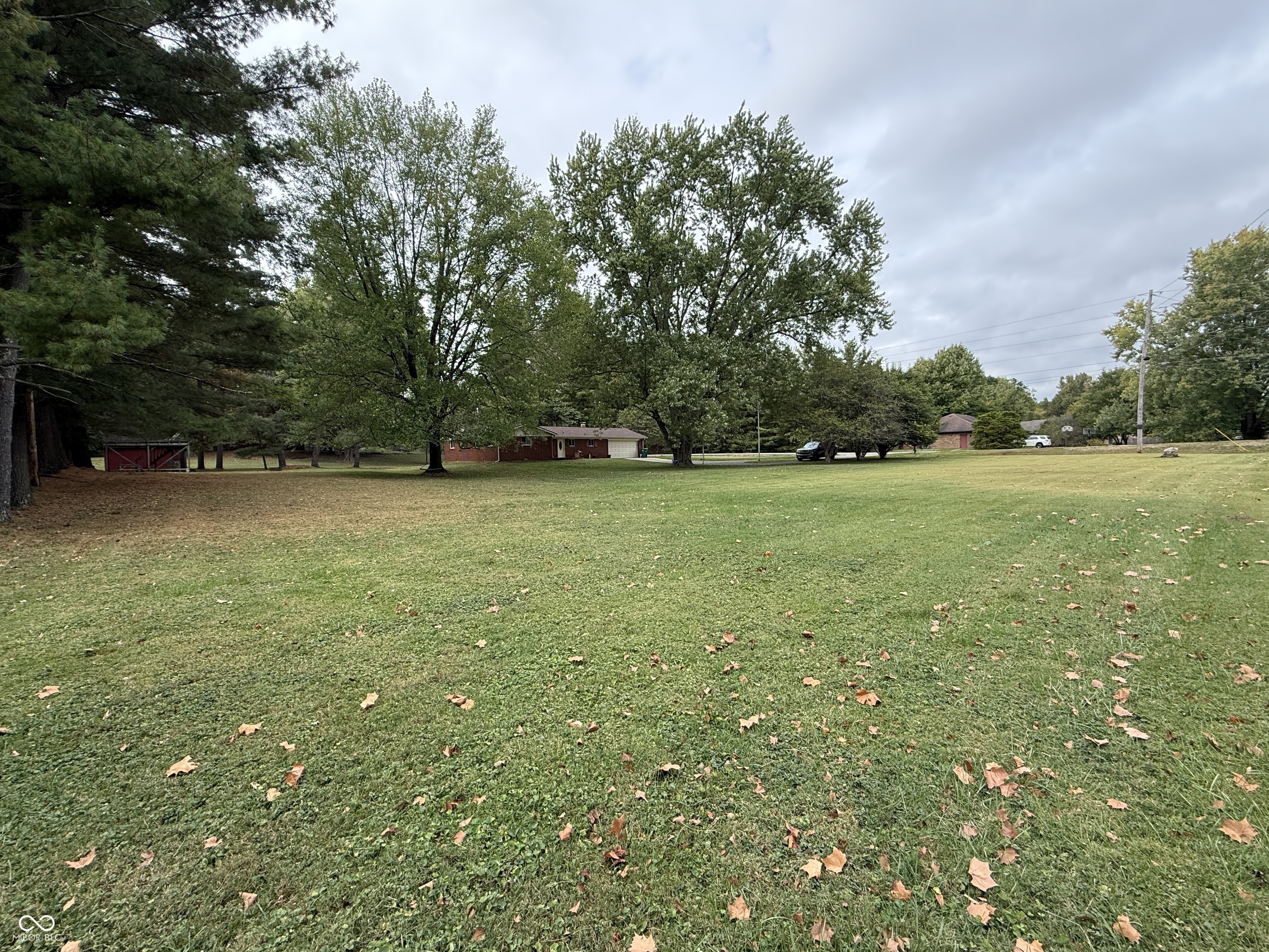 5909 E County Road 100 N