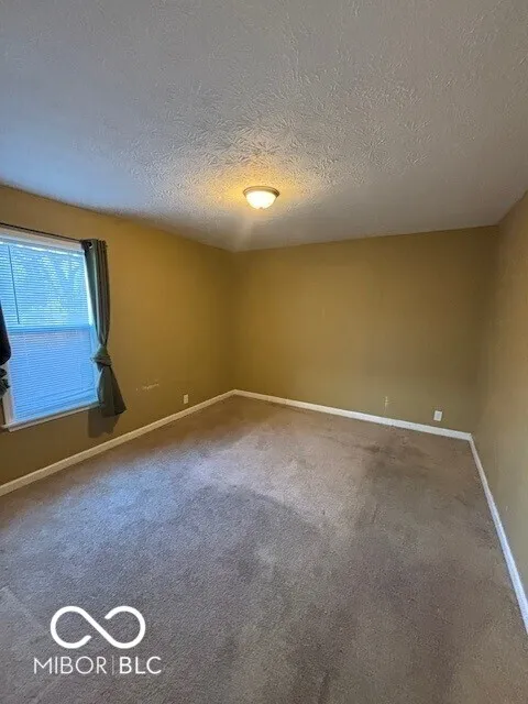 Indianapolis, Indiana 46205, United States, 3 Bedrooms Bedrooms, ,2 BathroomsBathrooms,Residential,Active,90180