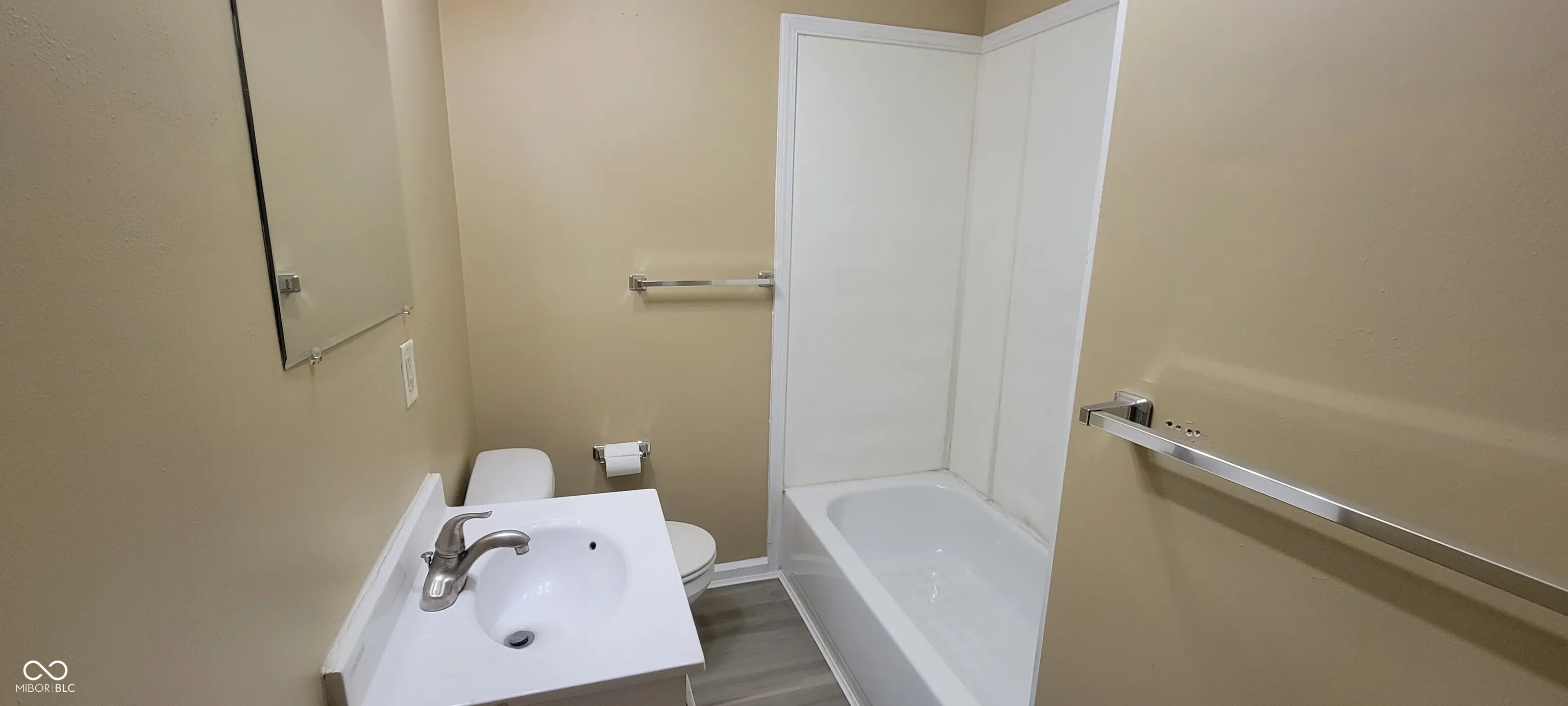 Indianapolis, Indiana 46218, United States, 2 Bedrooms Bedrooms, ,1 BathroomBathrooms,Residential,Active,4924