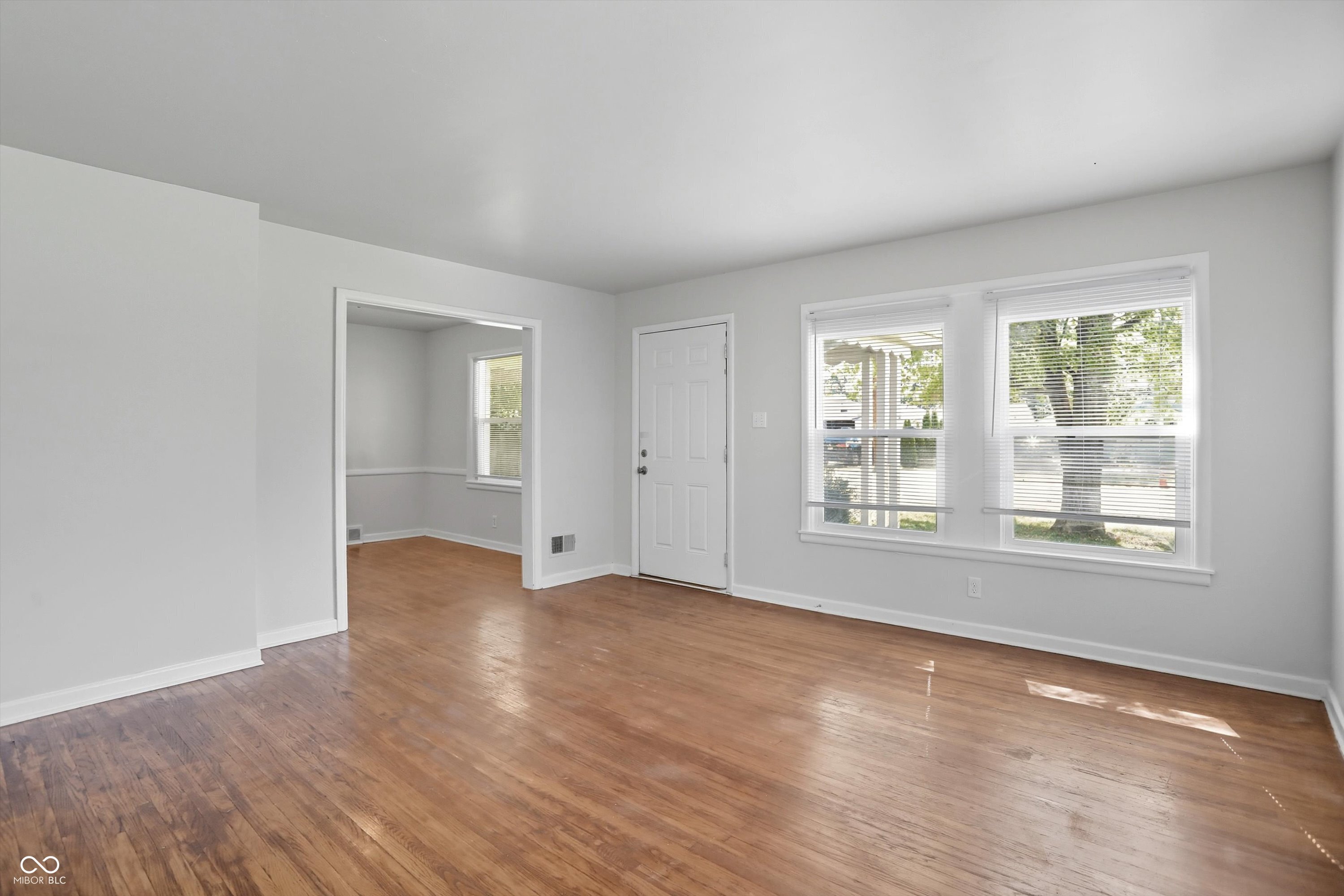2314 E 58th Street