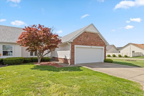 Photo of 1068 Mikes Way, Greenwood, IN 46143 (MLS # 22093158)
