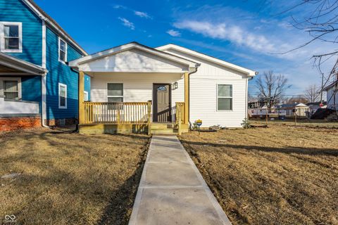 Photo of 1426 E Bradbury Avenue, Indianapolis, IN 46203 (MLS # 22081130)