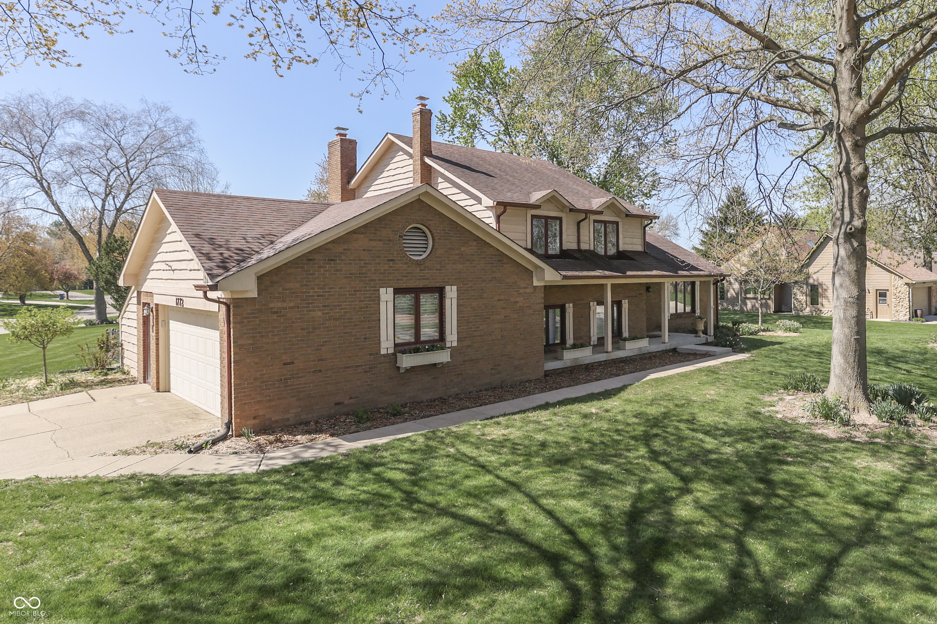 1772 Woodridge Place