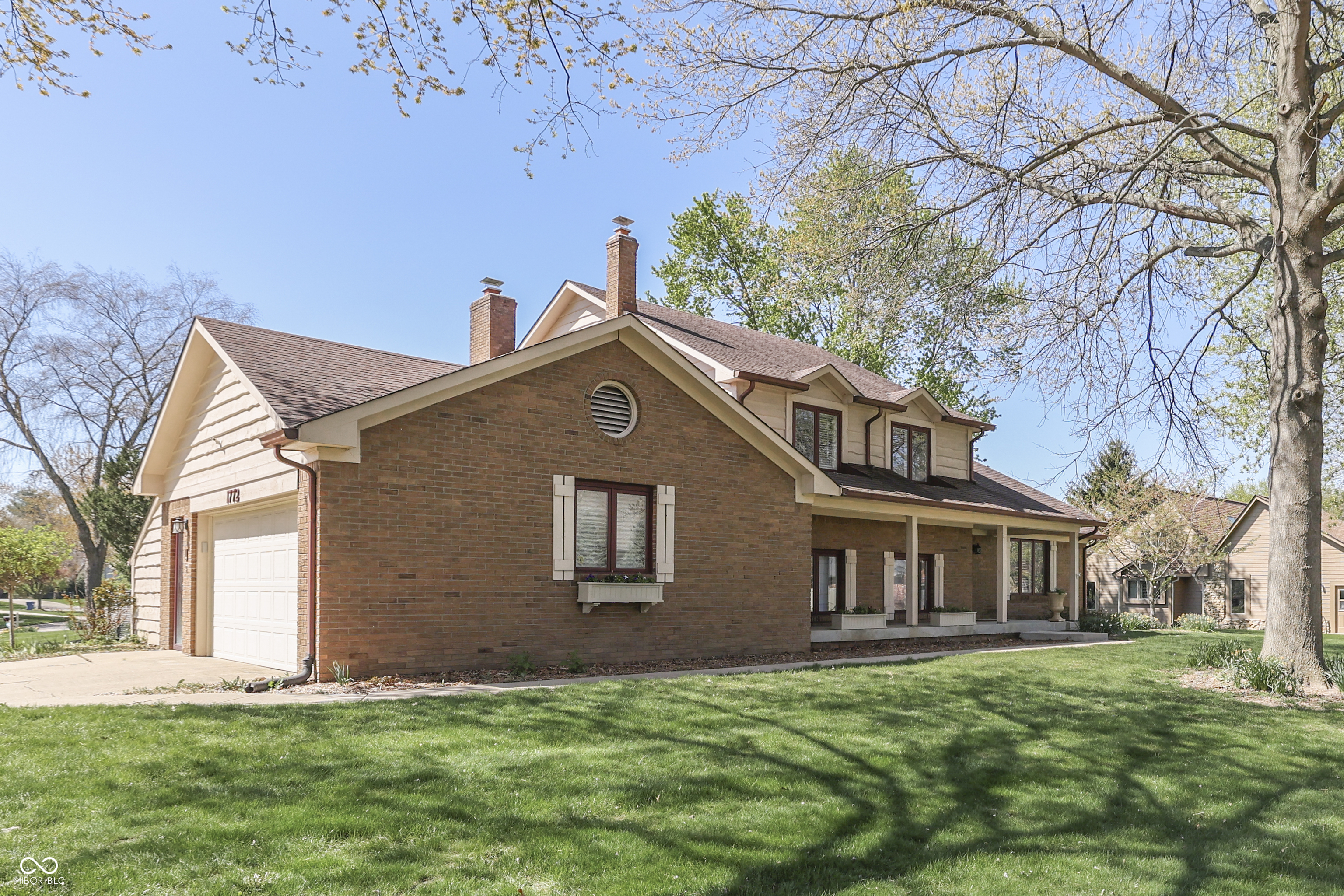 1772 Woodridge Place