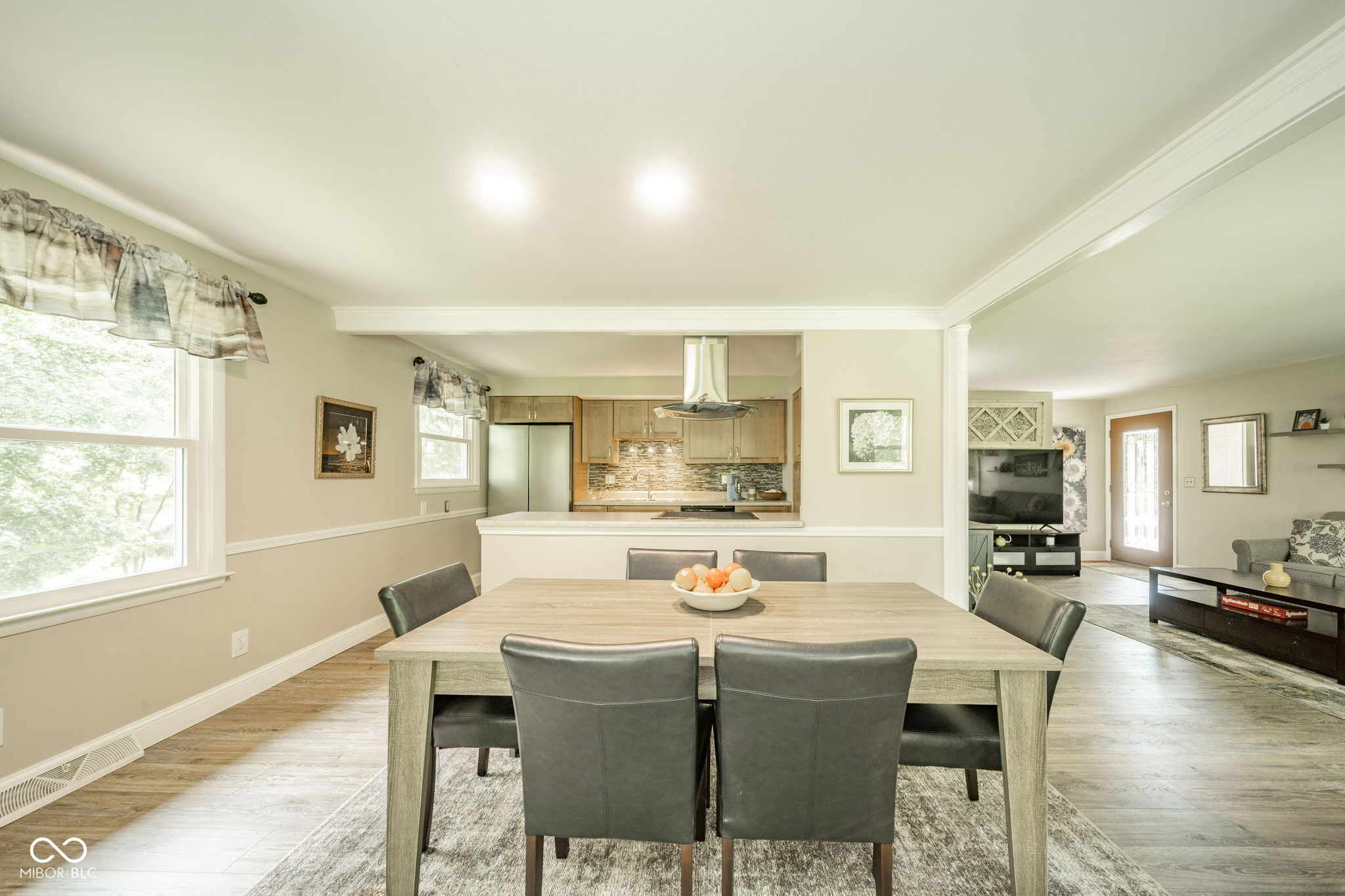 930 Jameson Court