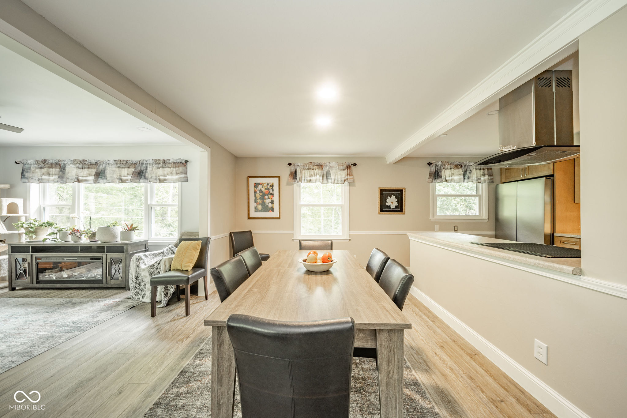 930 Jameson Court