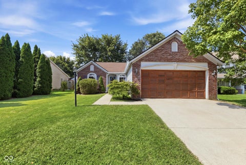 Photo of 17714 Windwood Circle, Westfield, IN 46074 (MLS # 22123072)