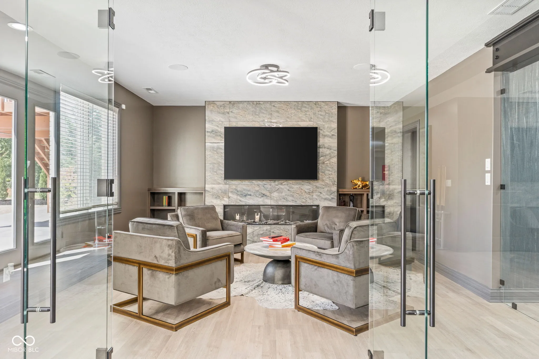 Carmel, Indiana 46032, United States, 5 Bedrooms Bedrooms, ,6 BathroomsBathrooms,Residential,Active,204974