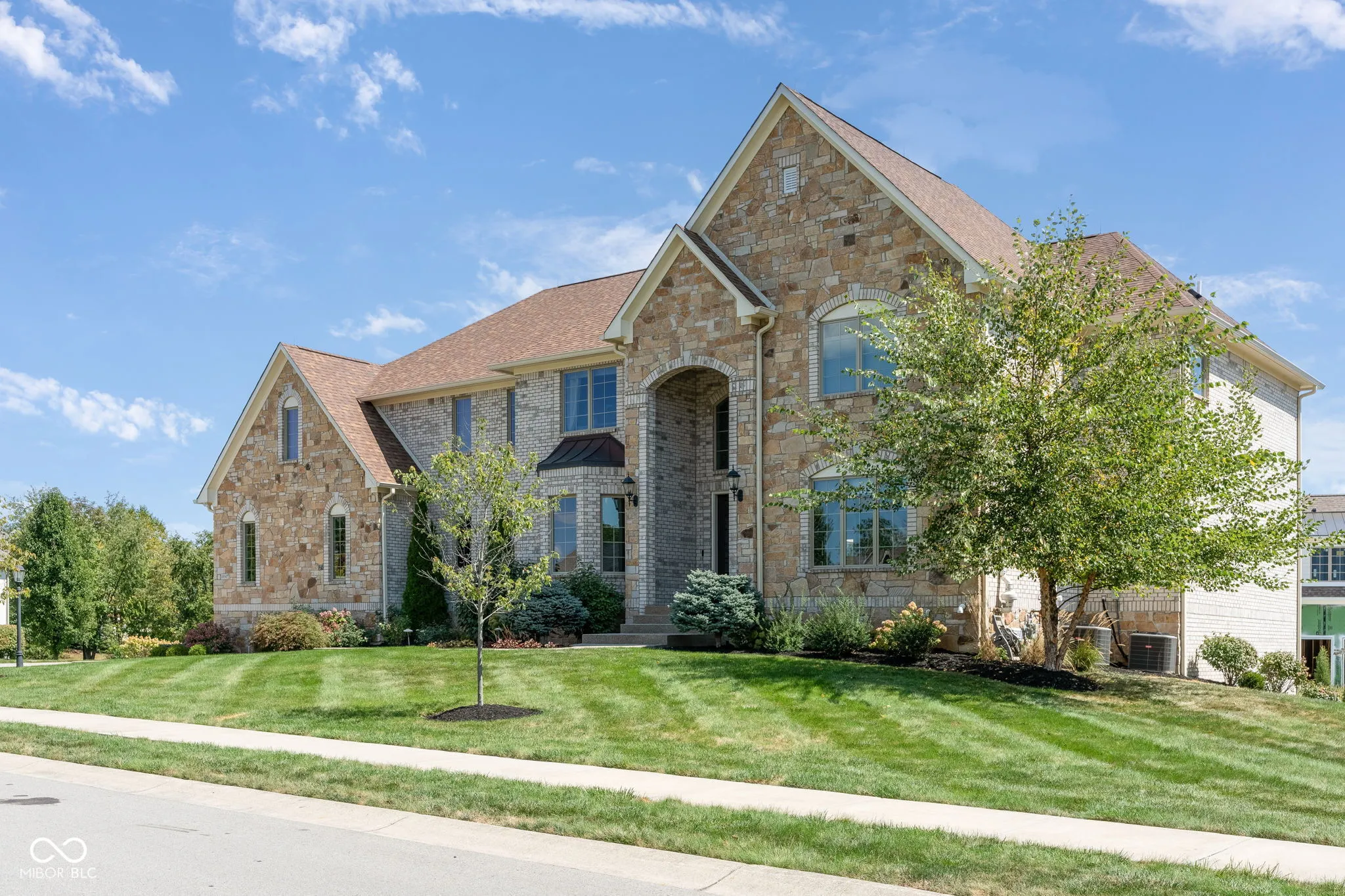 Carmel, Indiana 46032, United States, 5 Bedrooms Bedrooms, ,6 BathroomsBathrooms,Residential,Active,204974