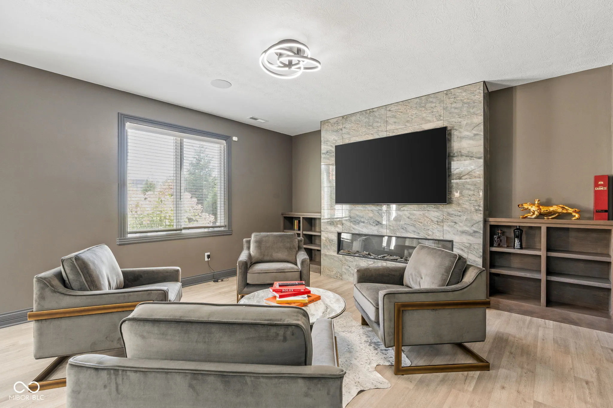 Carmel, Indiana 46032, United States, 5 Bedrooms Bedrooms, ,6 BathroomsBathrooms,Residential,Active,204974