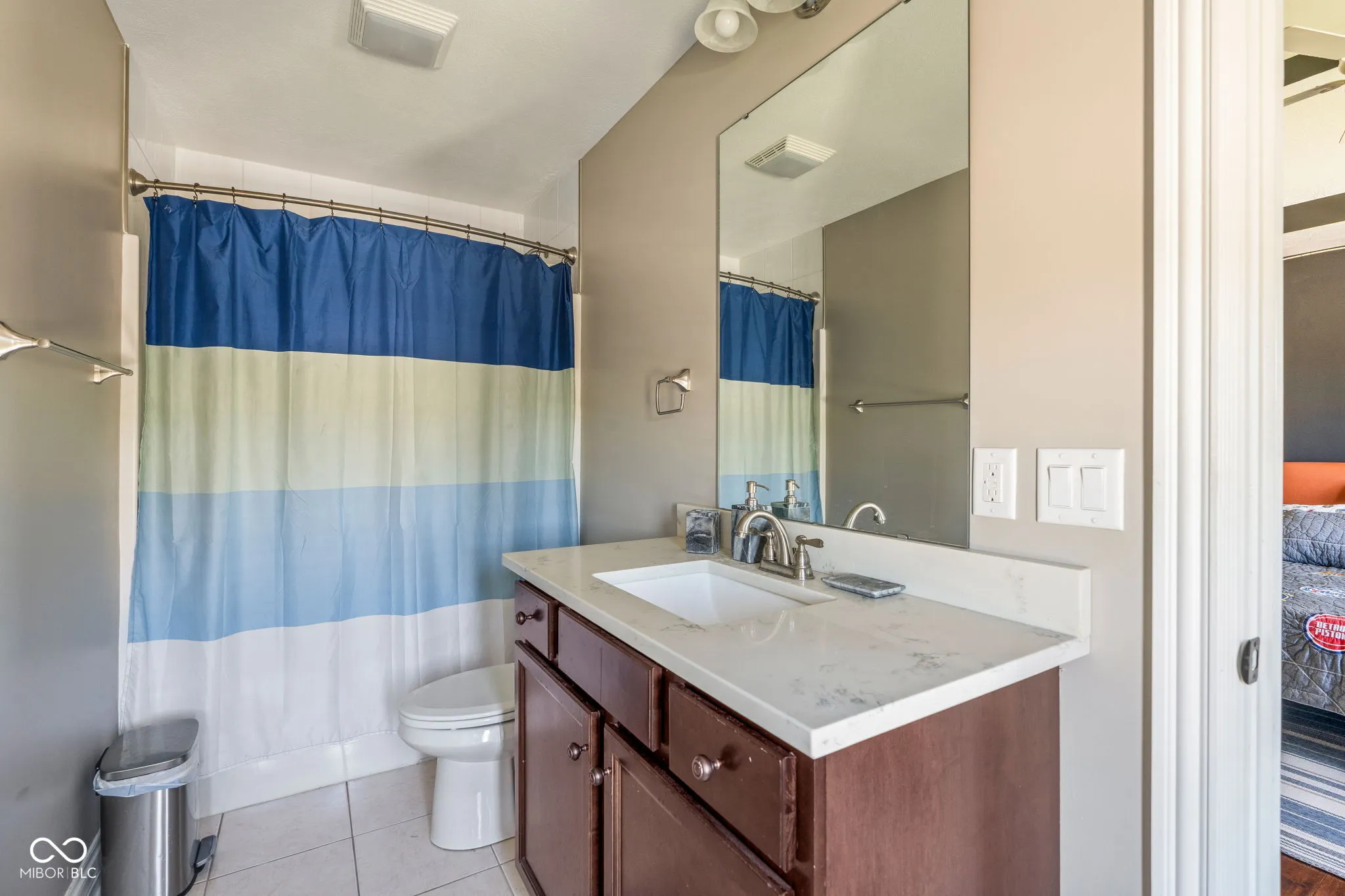 Carmel, Indiana 46032, United States, 5 Bedrooms Bedrooms, ,6 BathroomsBathrooms,Residential,Active,204974