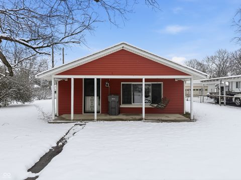 Photo of 1405 S Butler Avenue, Indianapolis, IN 46203 (MLS # 22076171)