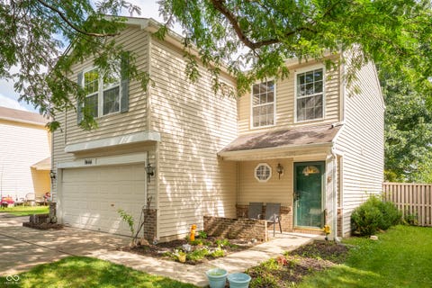 Photo of 9444 W Constellation Drive, Pendleton, IN 46064 (MLS # 22118289)