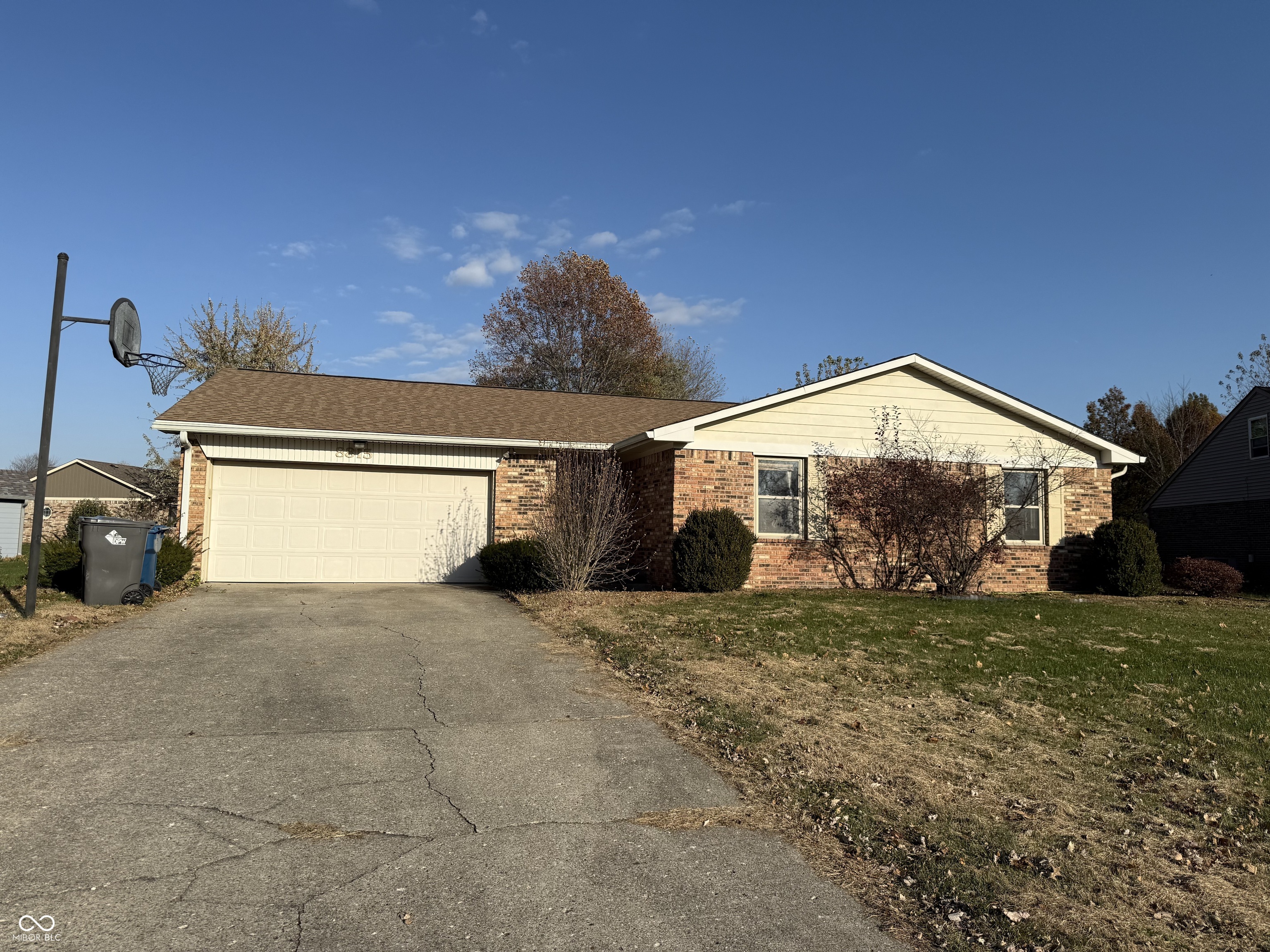 8815 Royal Meadow Drive