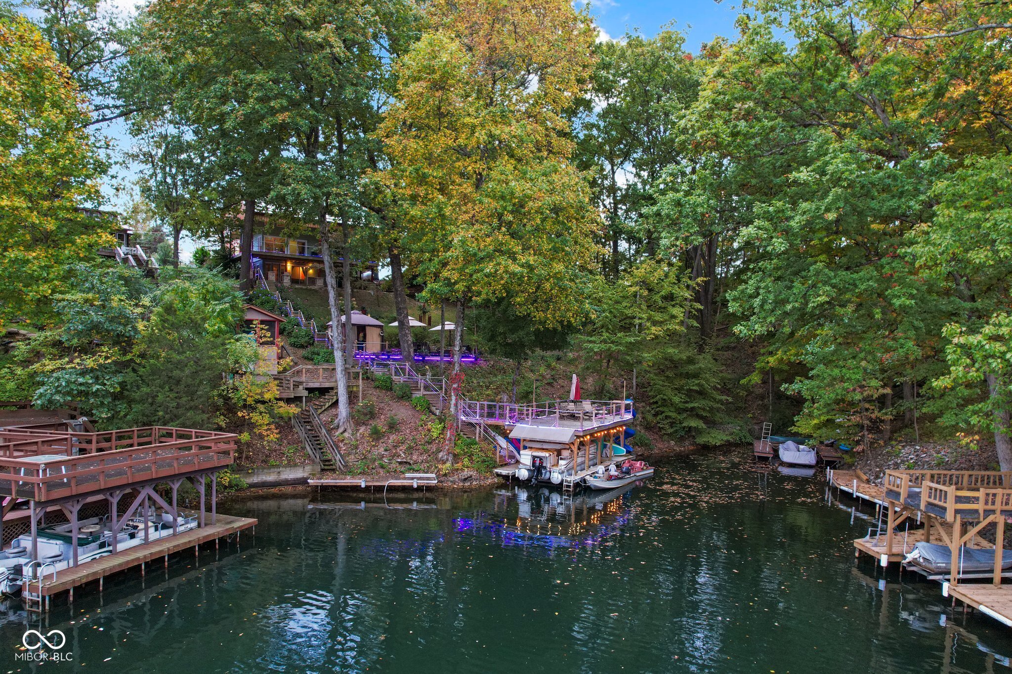 7437 Center Lake Road