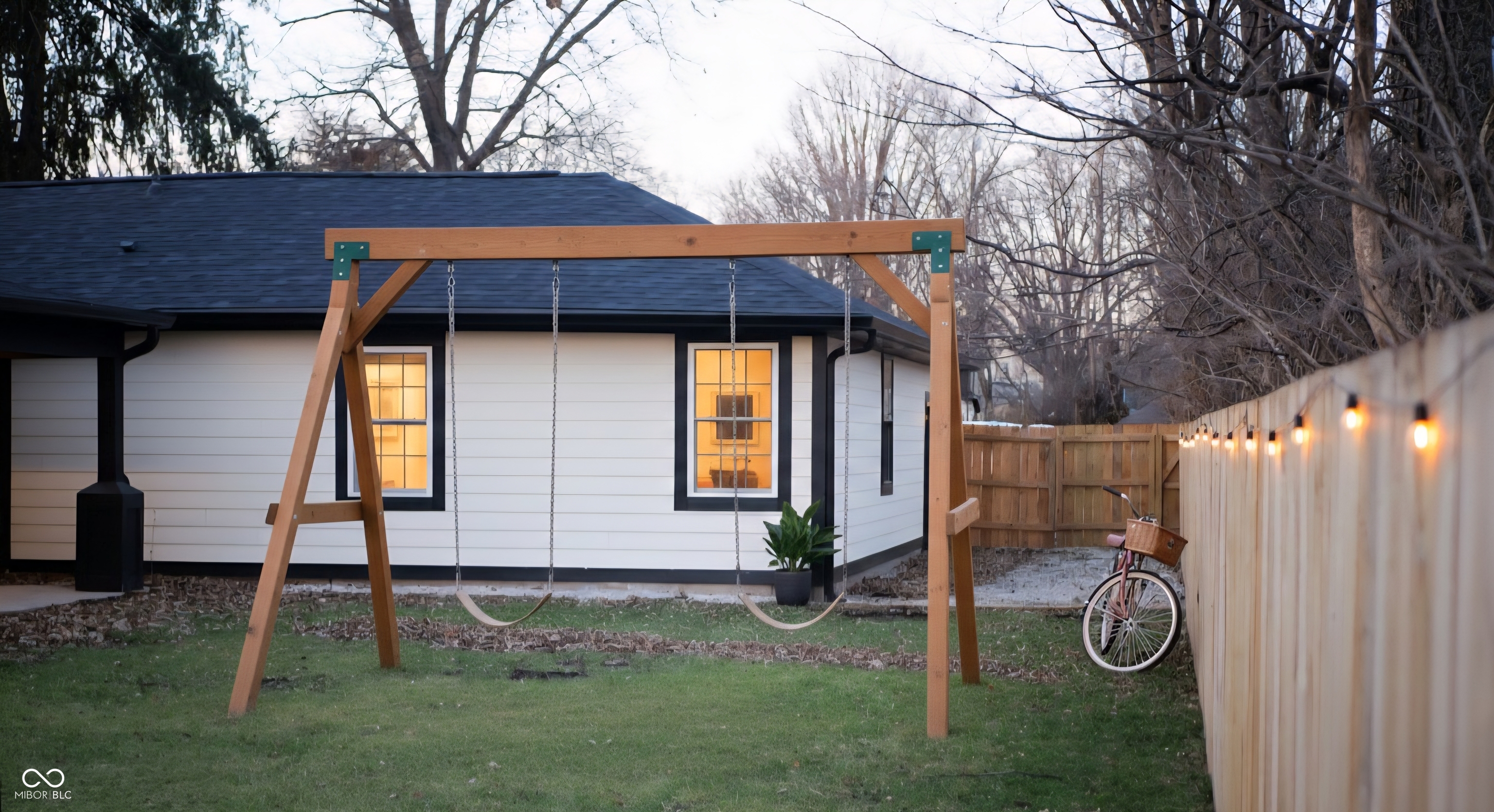 5809 Beechwood Avenue