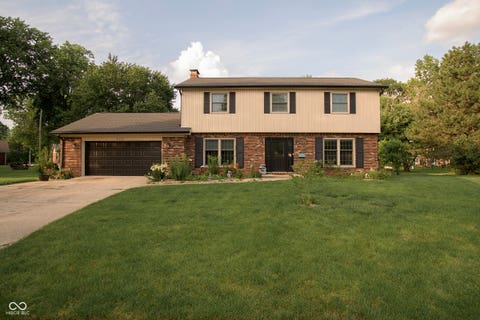 Photo of 2301 Center Drive, Lebanon, IN 46052 (MLS # 22104064)