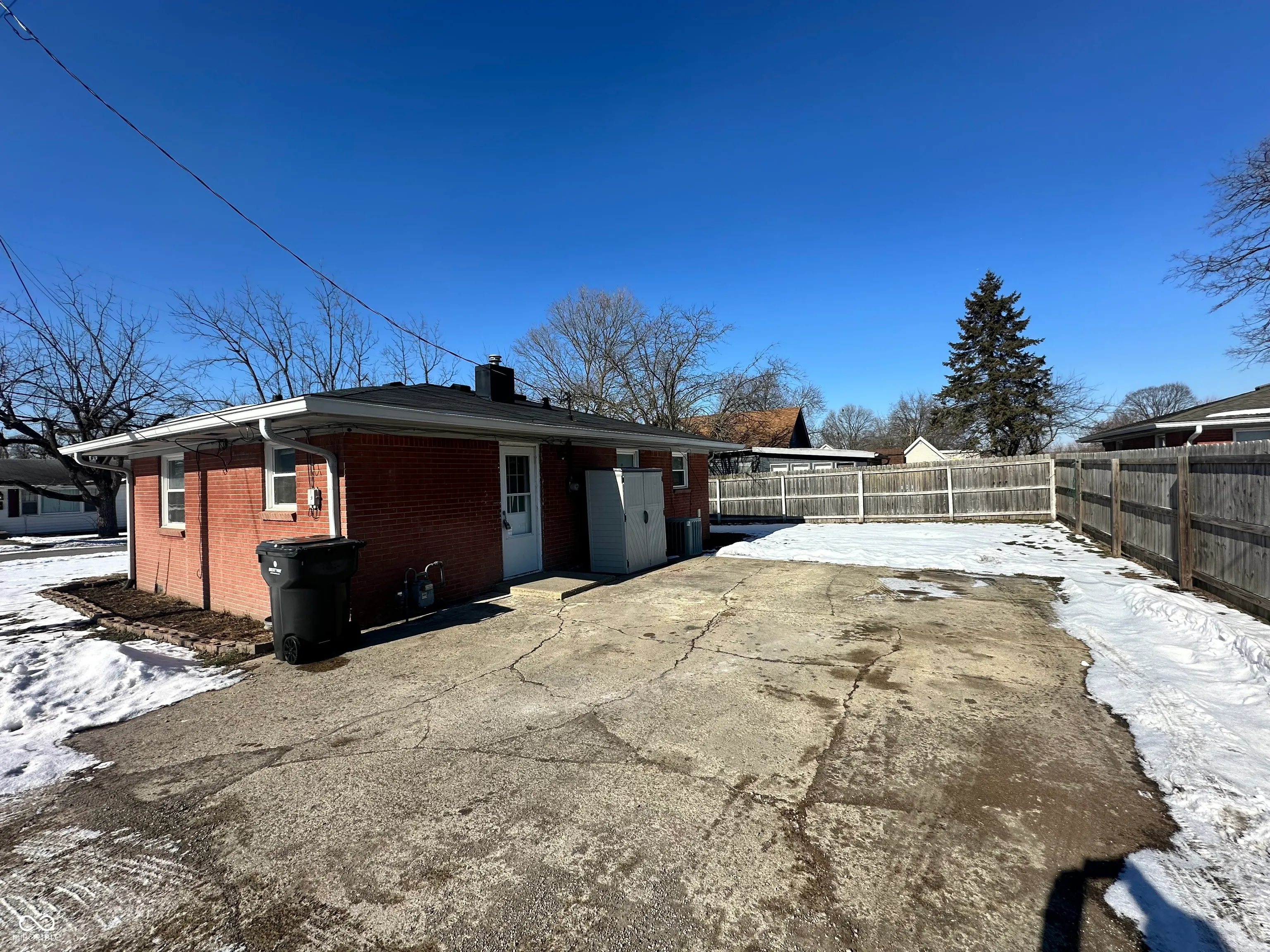 Greenwood, Indiana 46143, United States, 2 Bedrooms Bedrooms, ,1 BathroomBathrooms,Residential,Active,14495