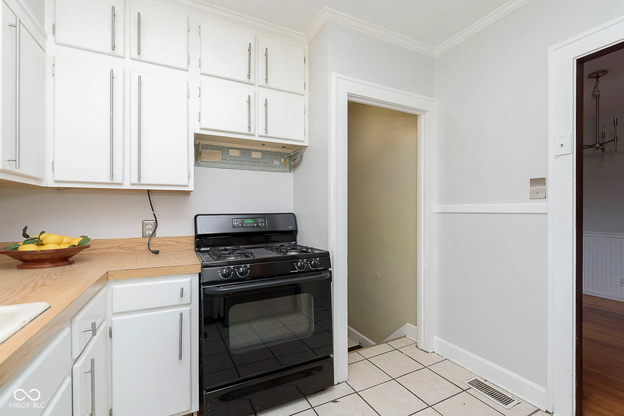 Indianapolis, Indiana 46220, United States, 2 Bedrooms Bedrooms, ,1 BathroomBathrooms,Residential,Pending,14786