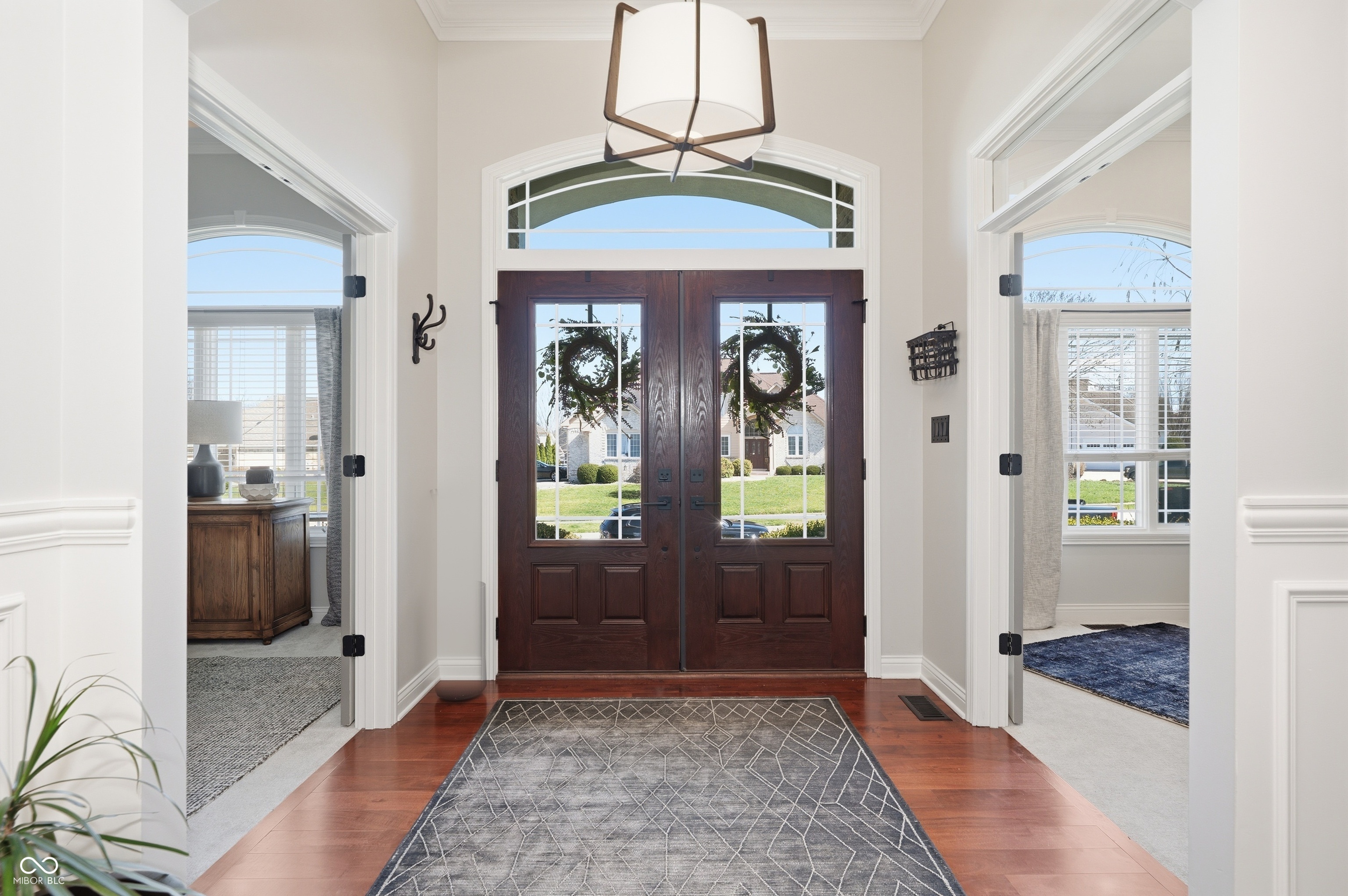 751 Willow Pointe South Drive