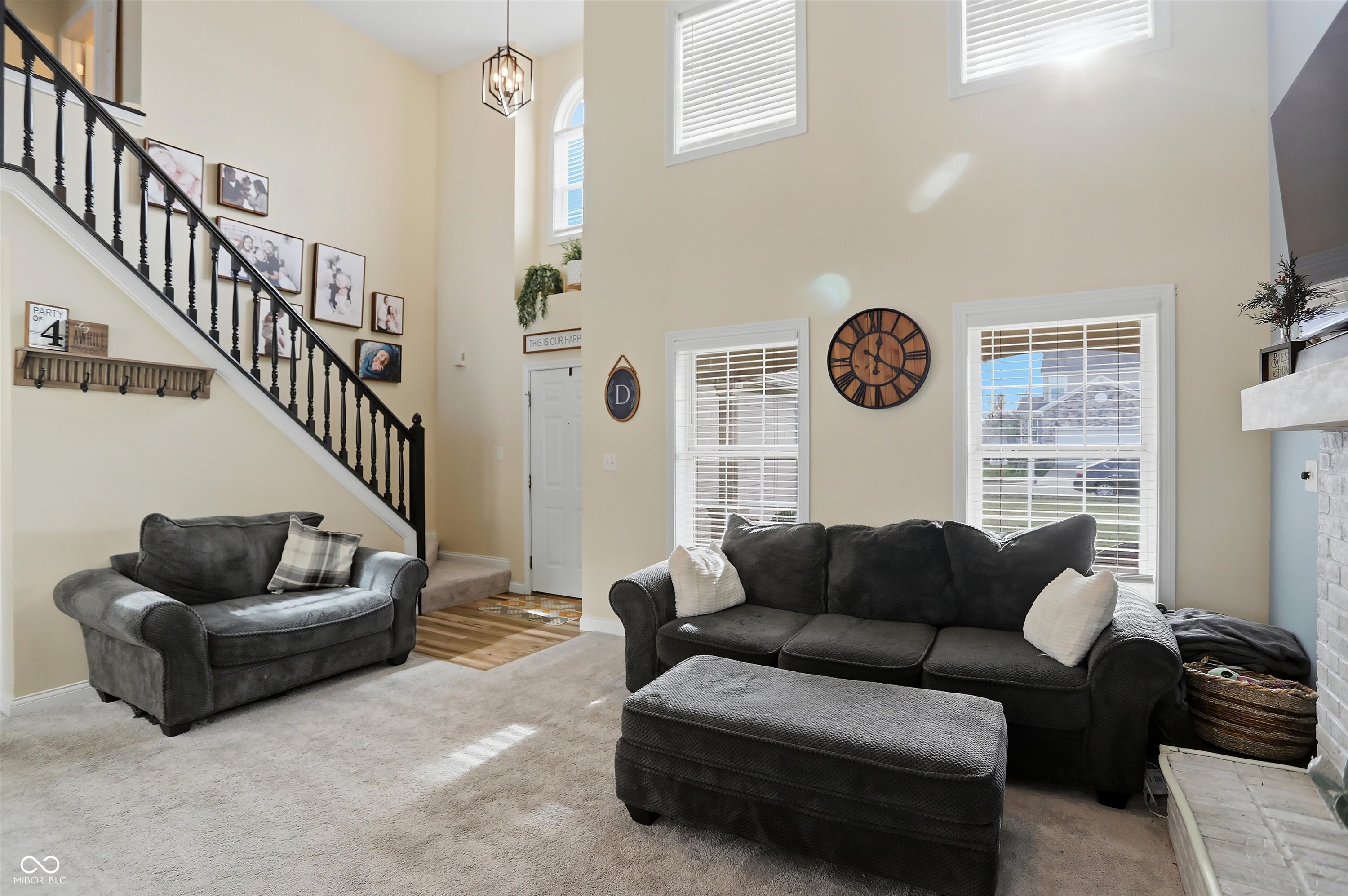 990 Youngs Creek Drive