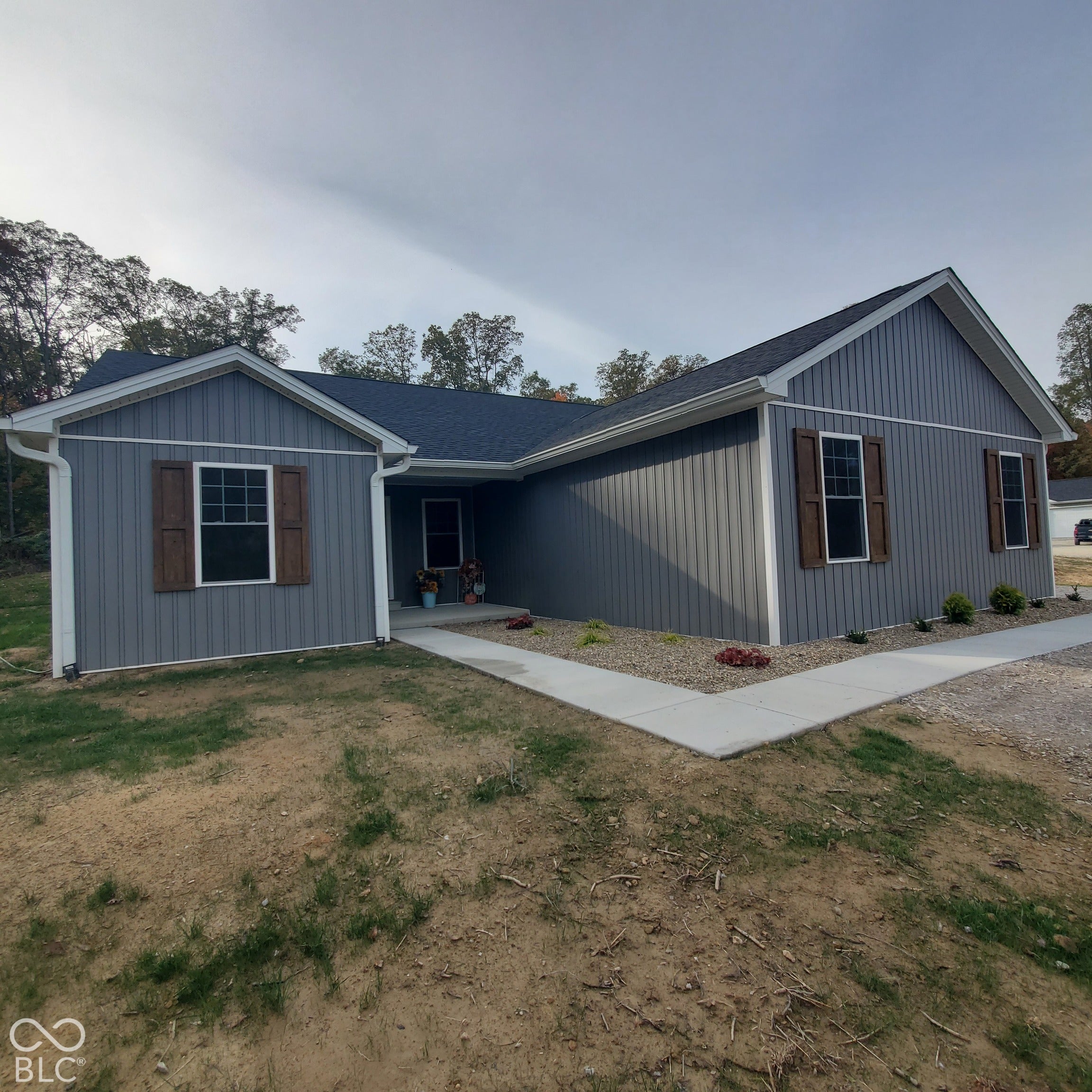 4856 N 275 W