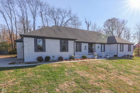 Photo of 5151 W Stones Crossing Road, Greenwood, IN 46143 (MLS # 22073738)