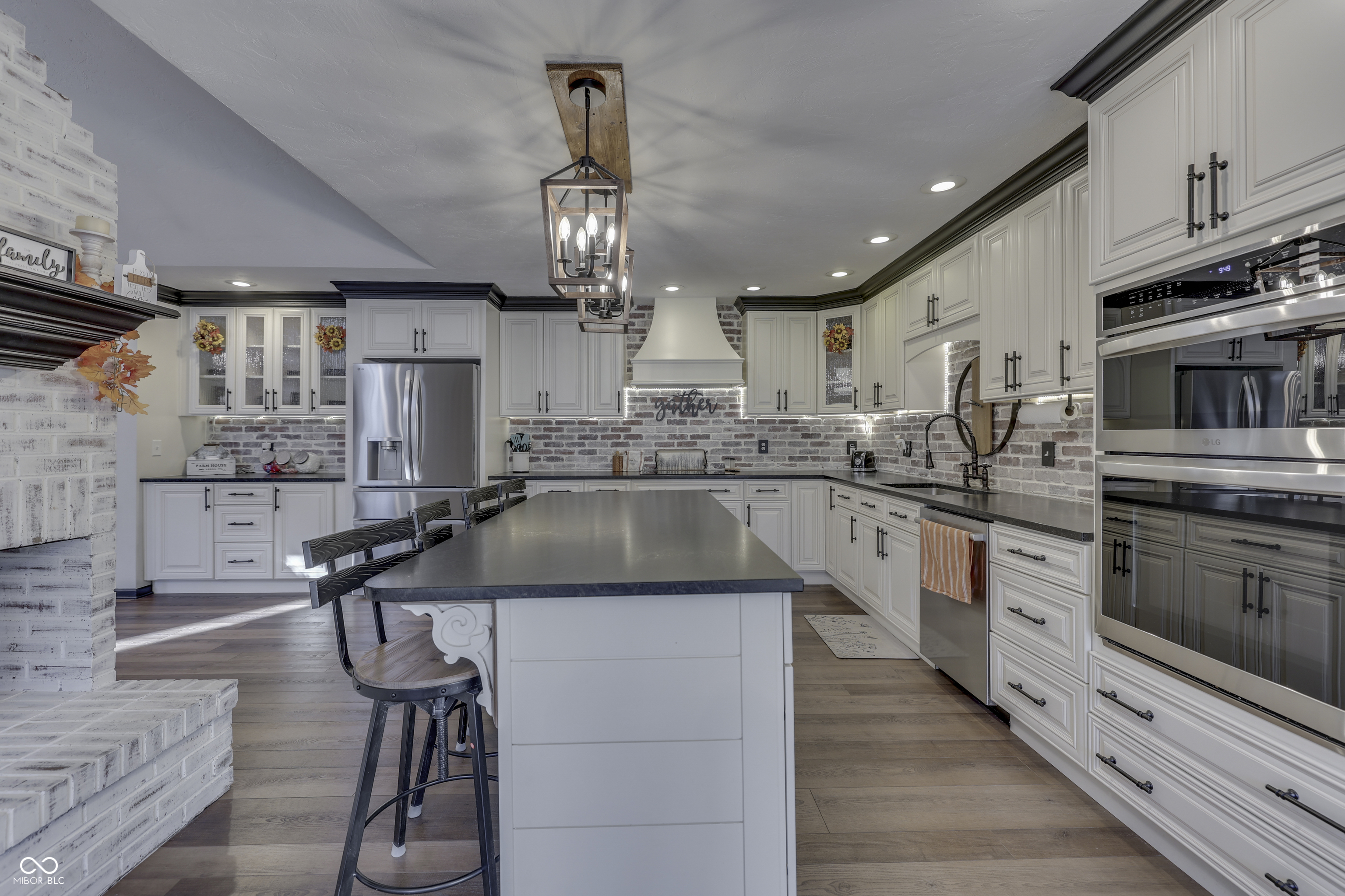 5151 W Stones Crossing Road