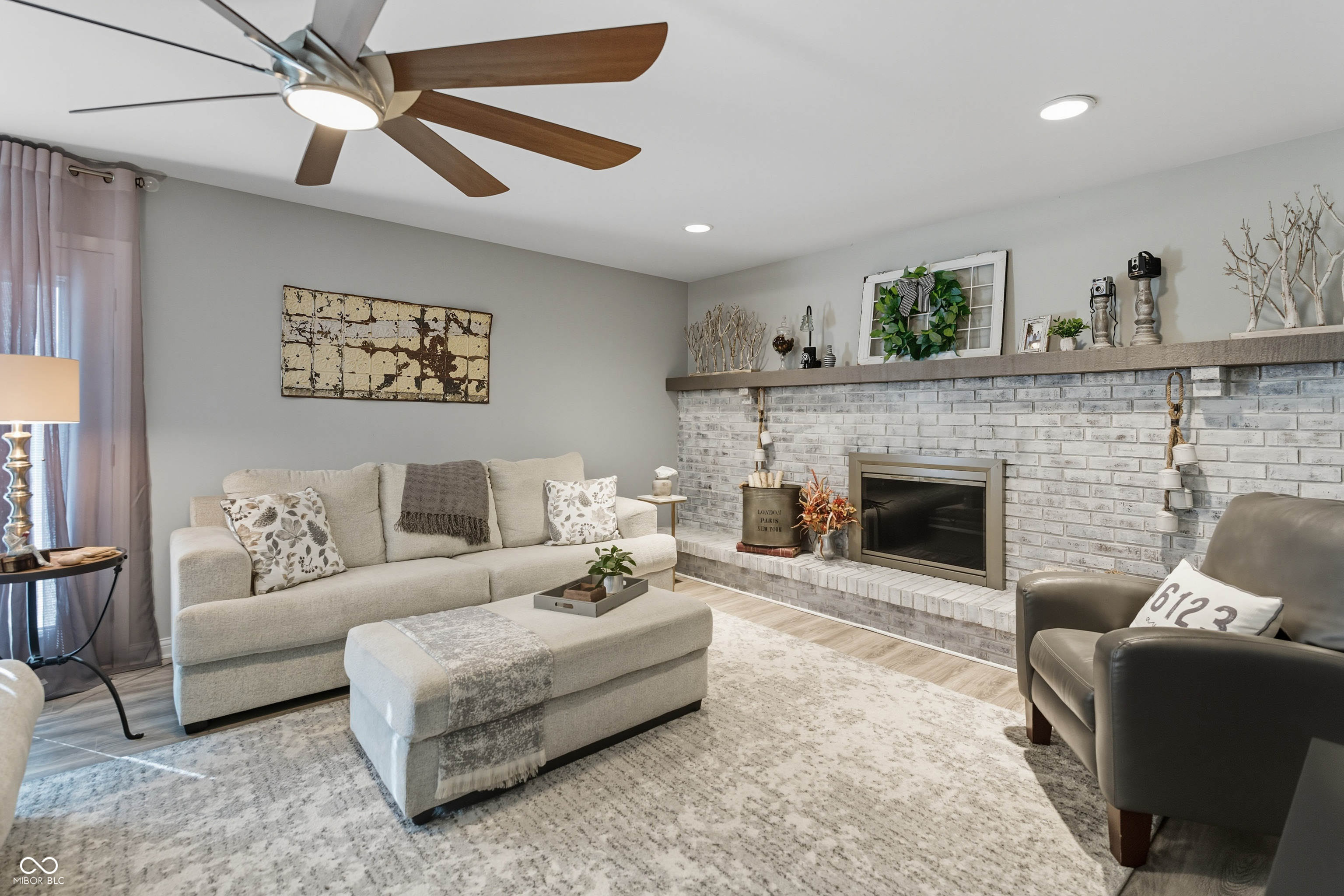 1188 N County Road 425 E Avon IN 46123