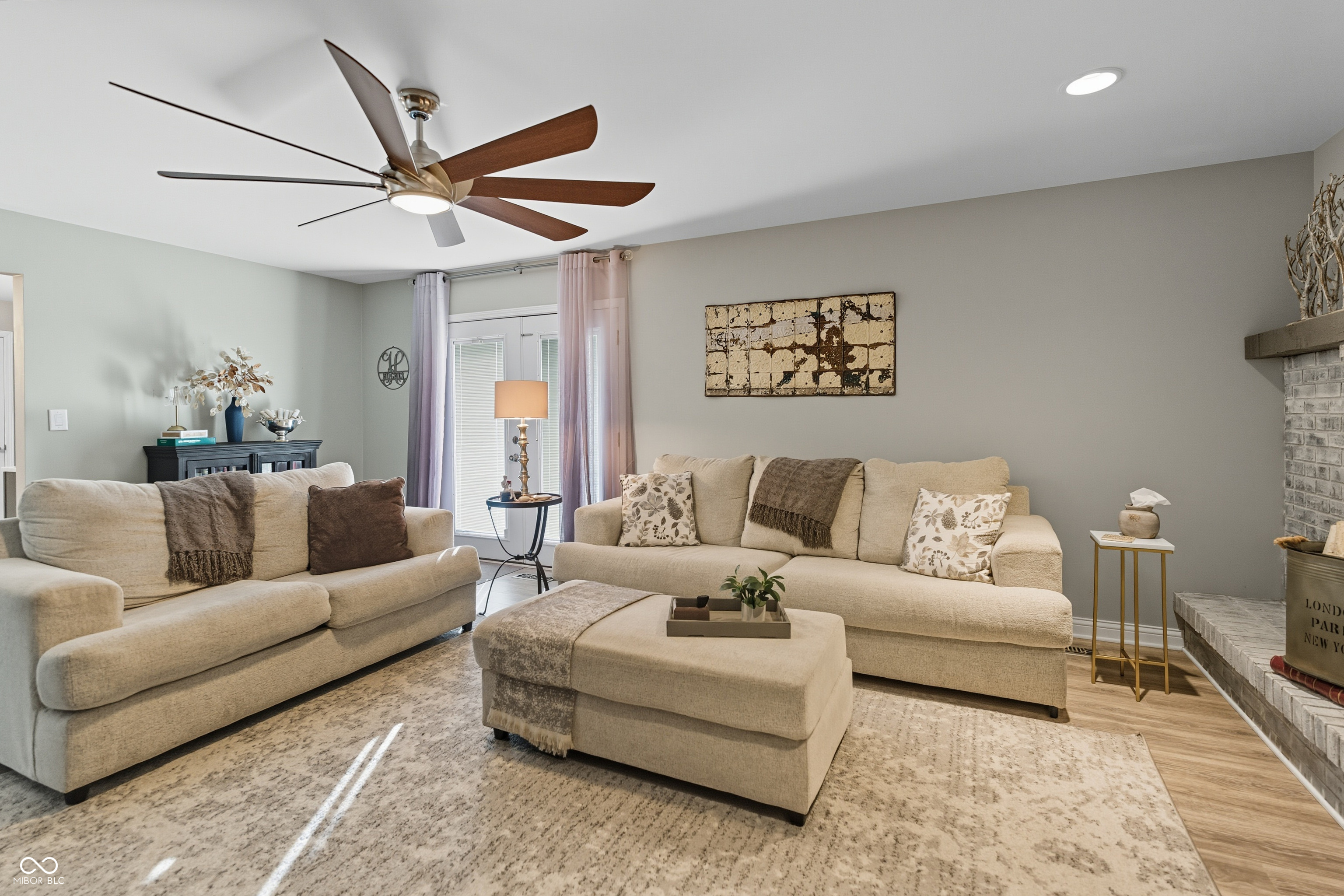 1188 N County Road 425 E Avon IN 46123