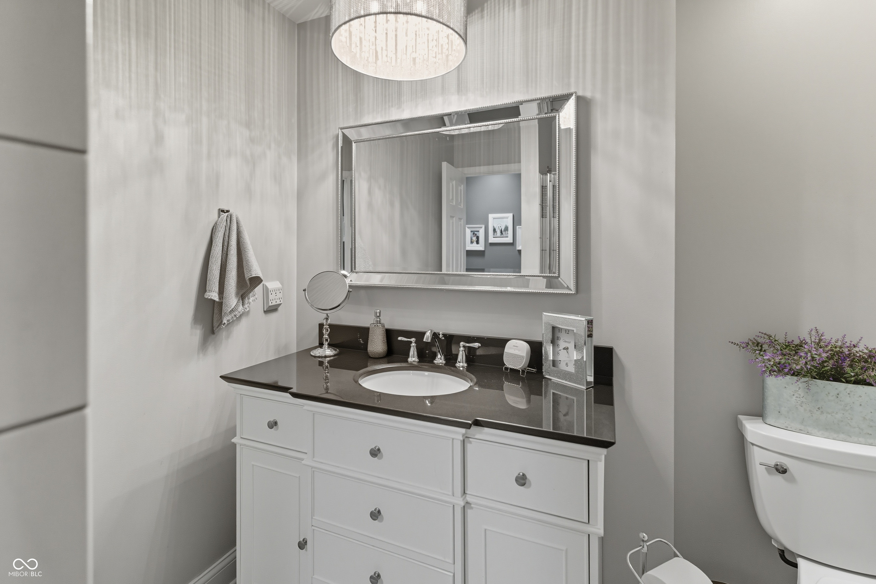 1188 N County Road 425 E Avon IN 46123