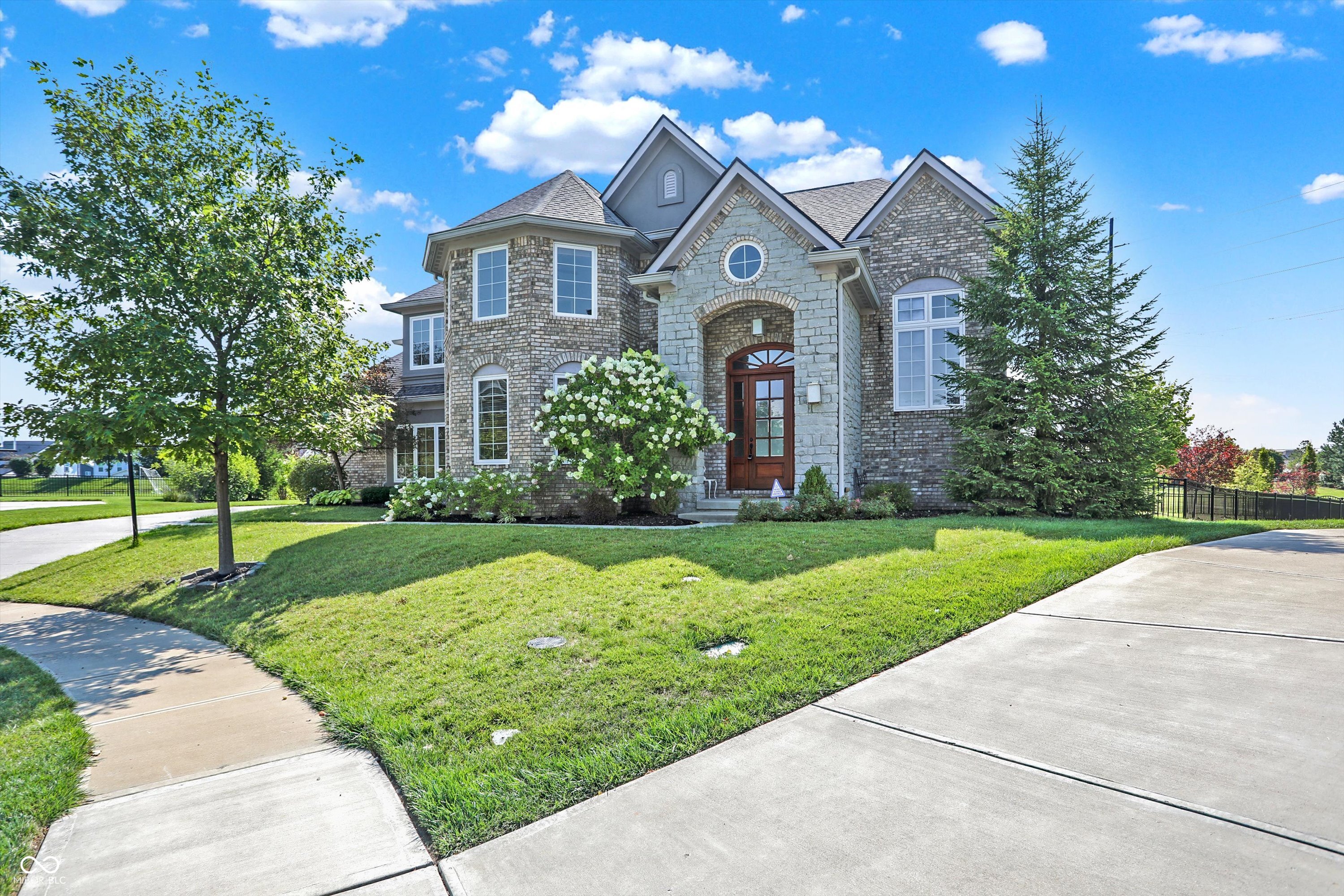 2929 Post Oak Court