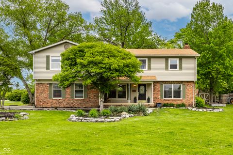 Photo of 1185 Starkey Road, Zionsville, IN 46077 (MLS # 22097908)