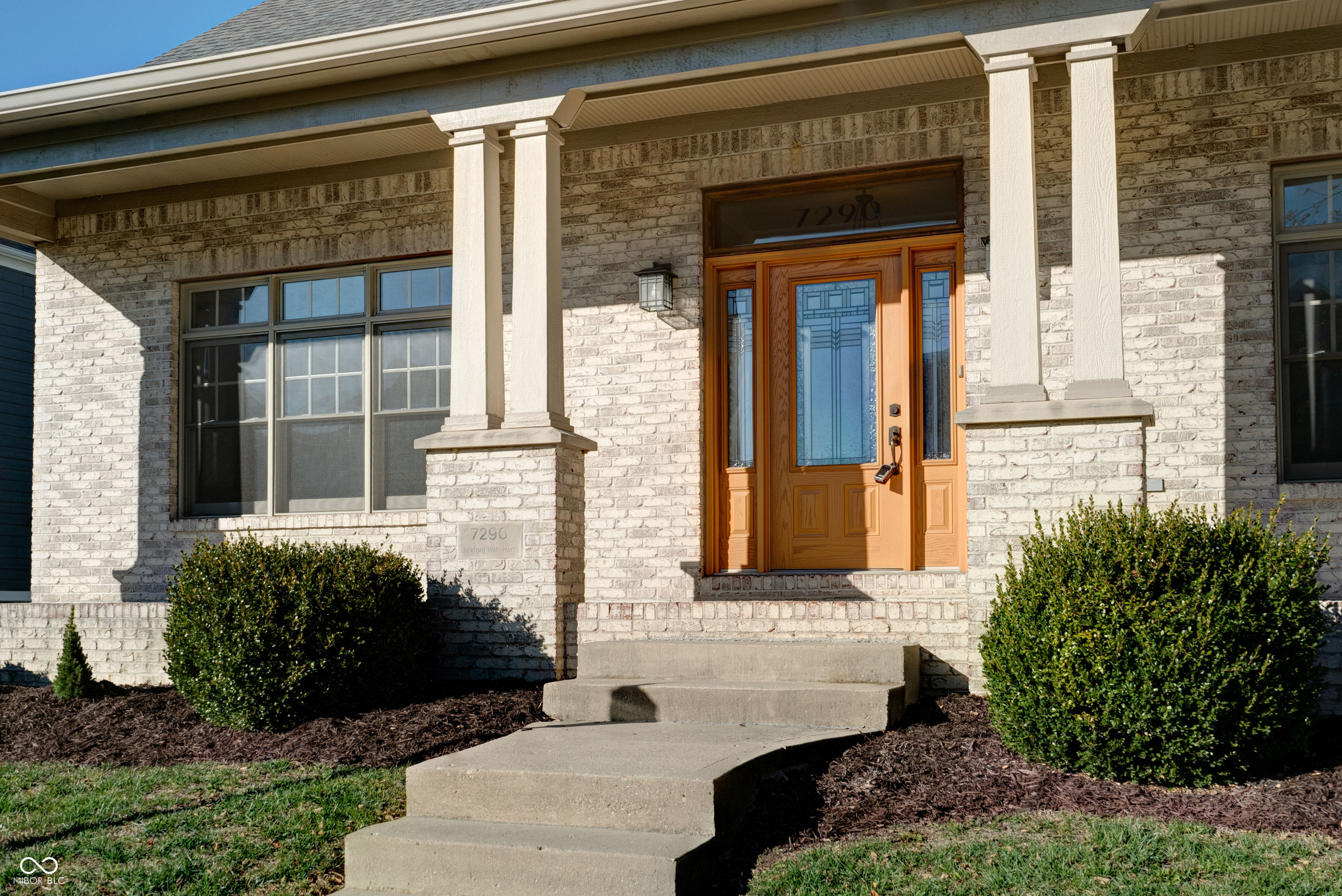 7290 Lockford Walk N