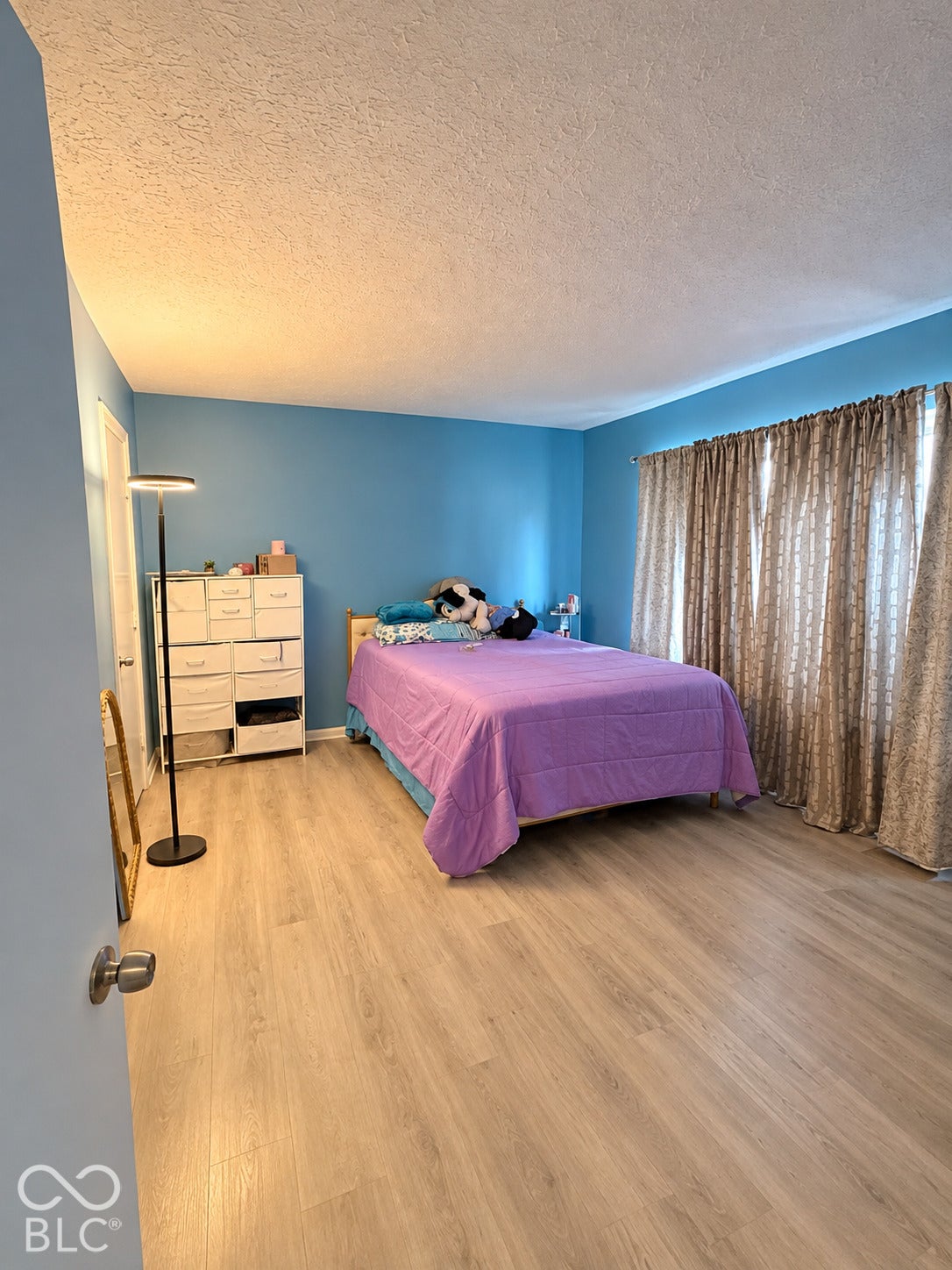 7938 Eagle Valley