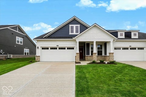 Photo of 18372 Depoe Lane, Westfield, IN 46074 (MLS # 22108459)