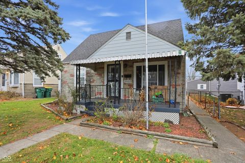 Photo of 2023 Winton Avenue, Speedway, IN 46224 (MLS # 22074948)