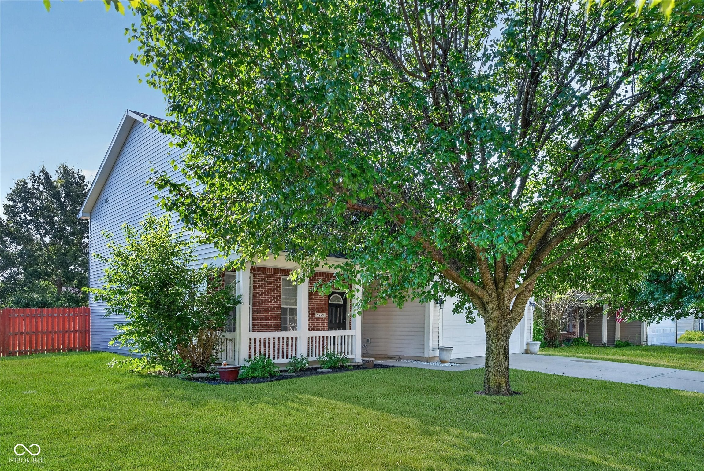 5889 Monticello Square Lane