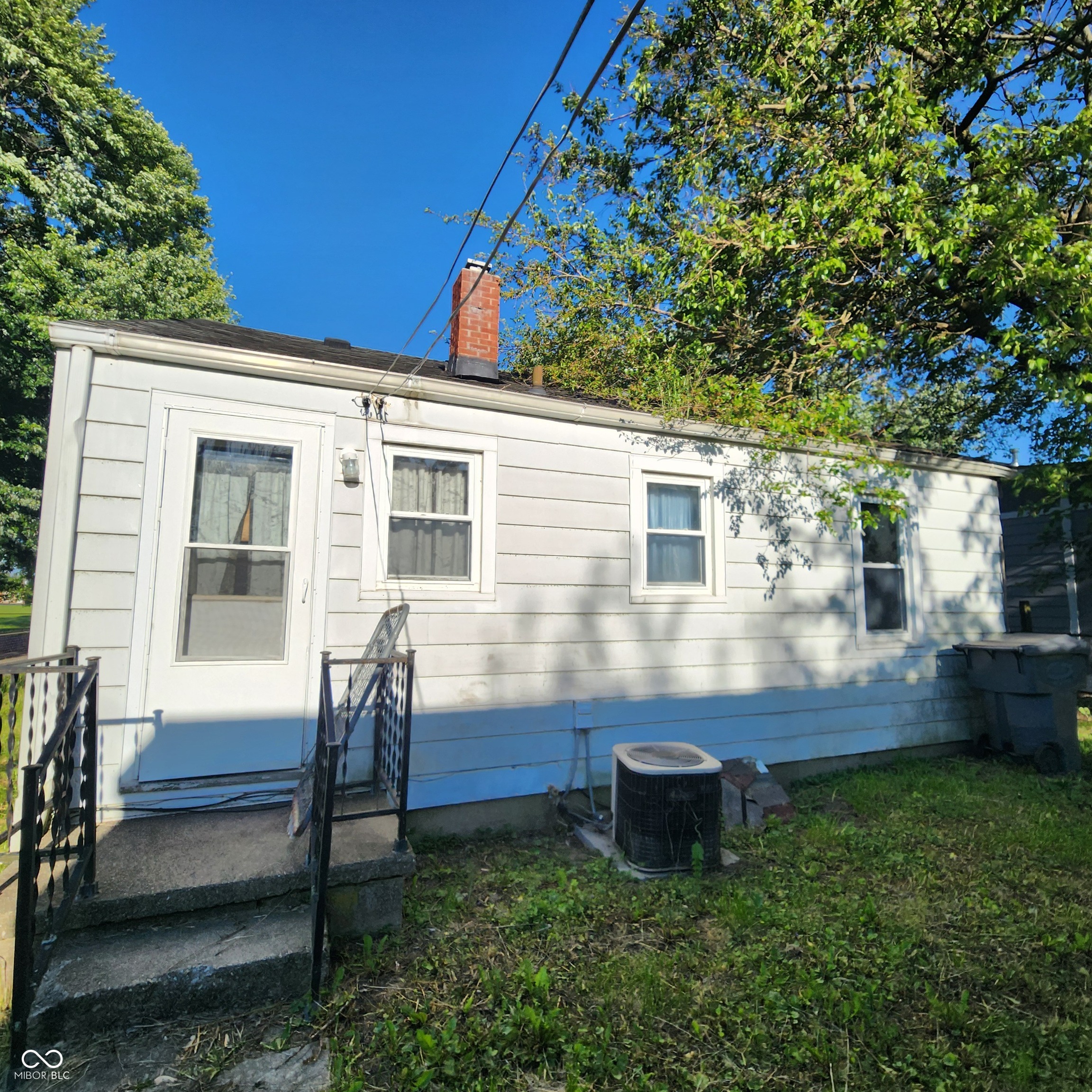 2419 Crystal Street