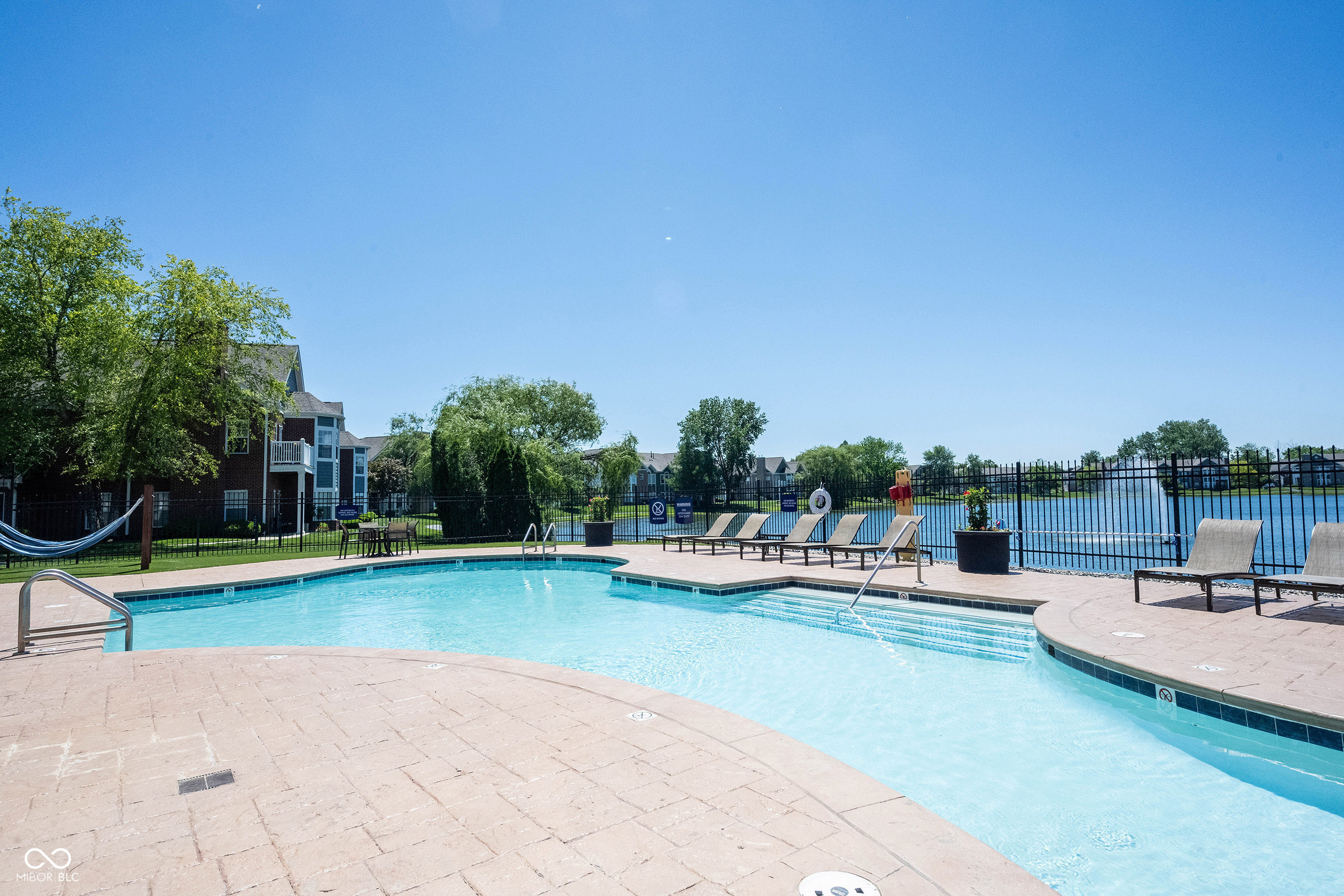 1112 Shadow Ridge Road