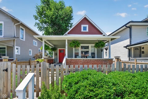 Photo of 2914 N Delaware Street, Indianapolis, IN 46205 (MLS # 22119063)