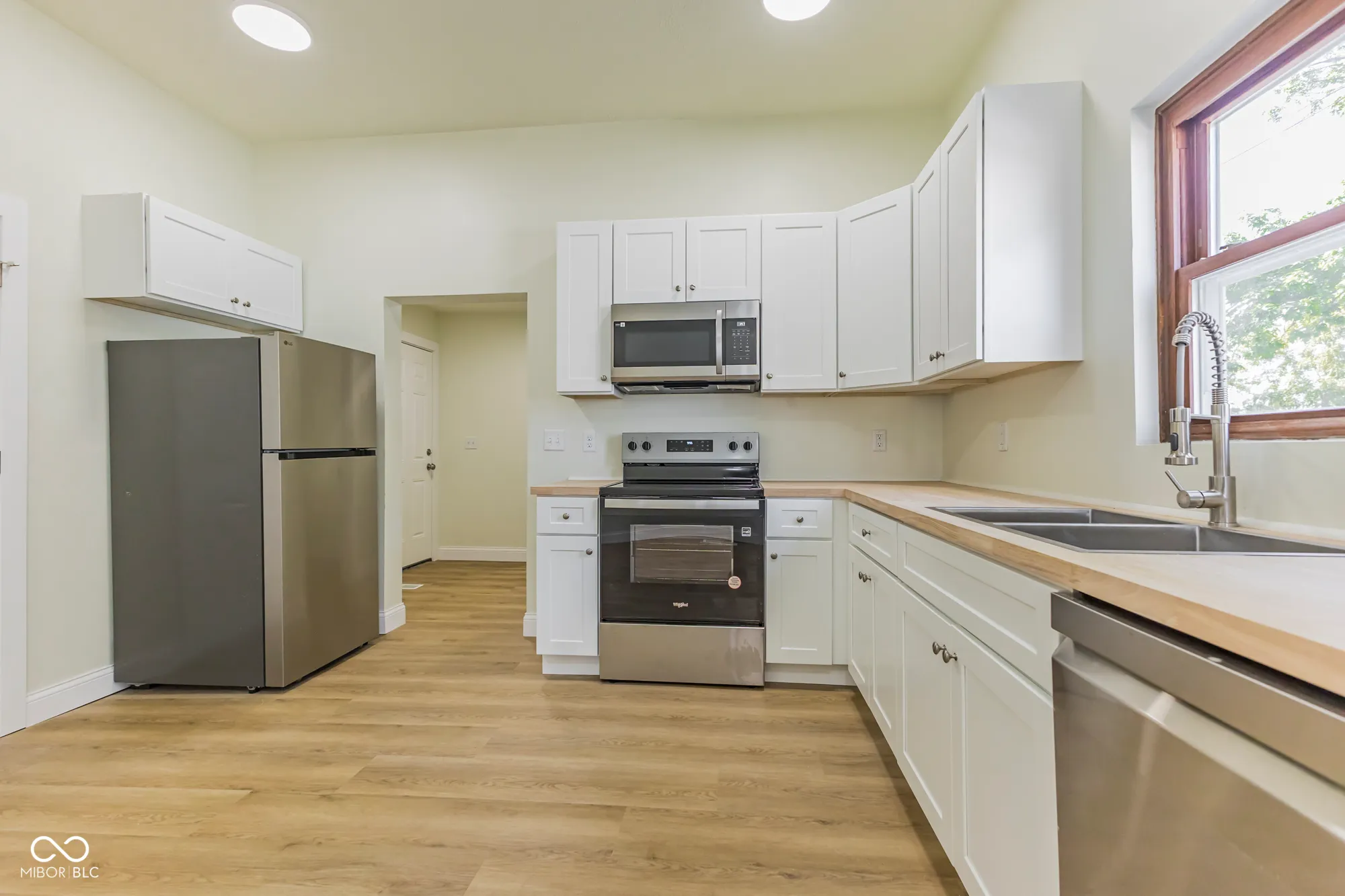 Greensburg, Indiana 47240, United States, 3 Bedrooms Bedrooms, ,2 BathroomsBathrooms,Residential,Pending,210658