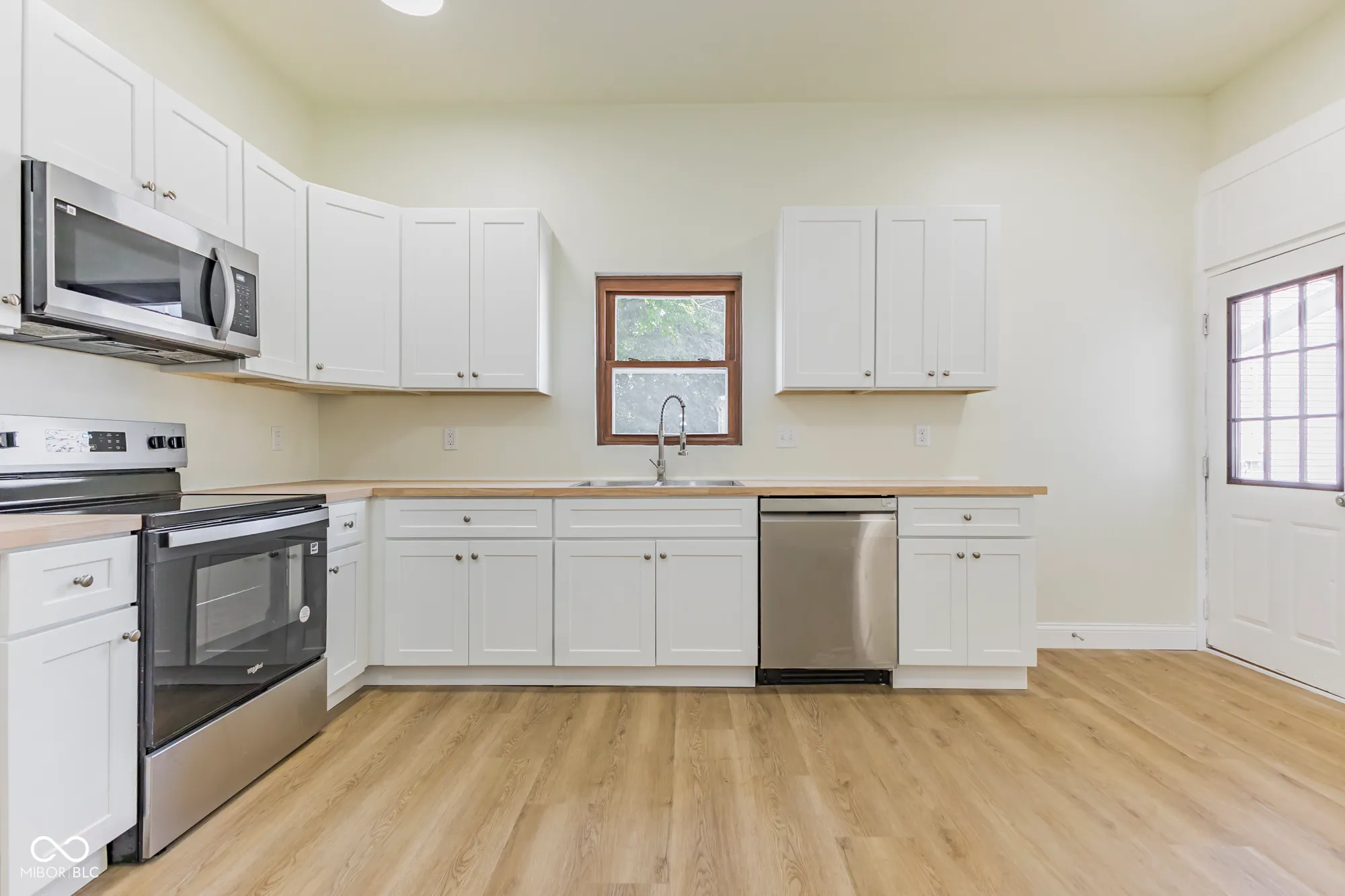 Greensburg, Indiana 47240, United States, 3 Bedrooms Bedrooms, ,2 BathroomsBathrooms,Residential,Pending,210658