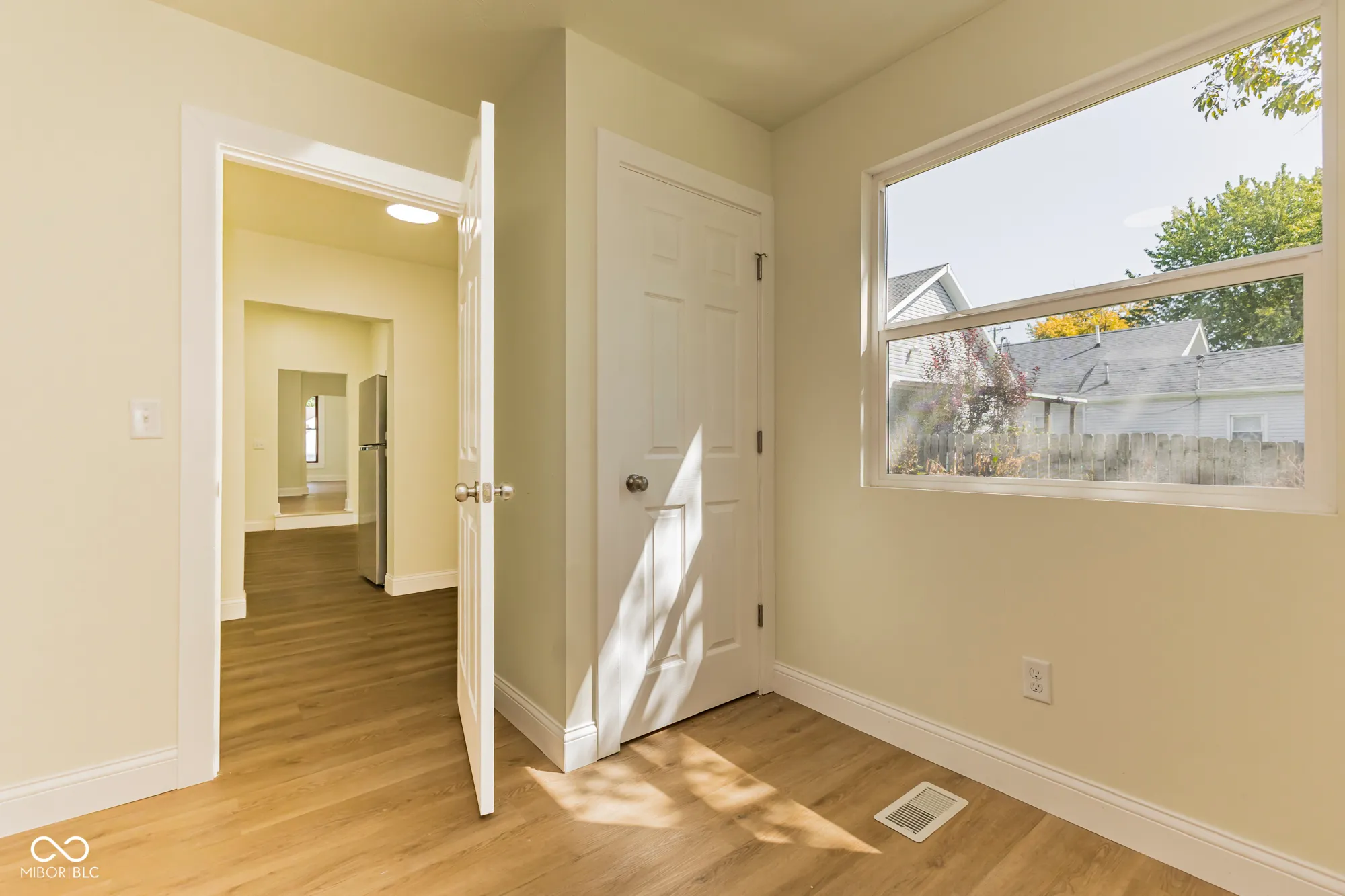 Greensburg, Indiana 47240, United States, 3 Bedrooms Bedrooms, ,2 BathroomsBathrooms,Residential,Pending,210658