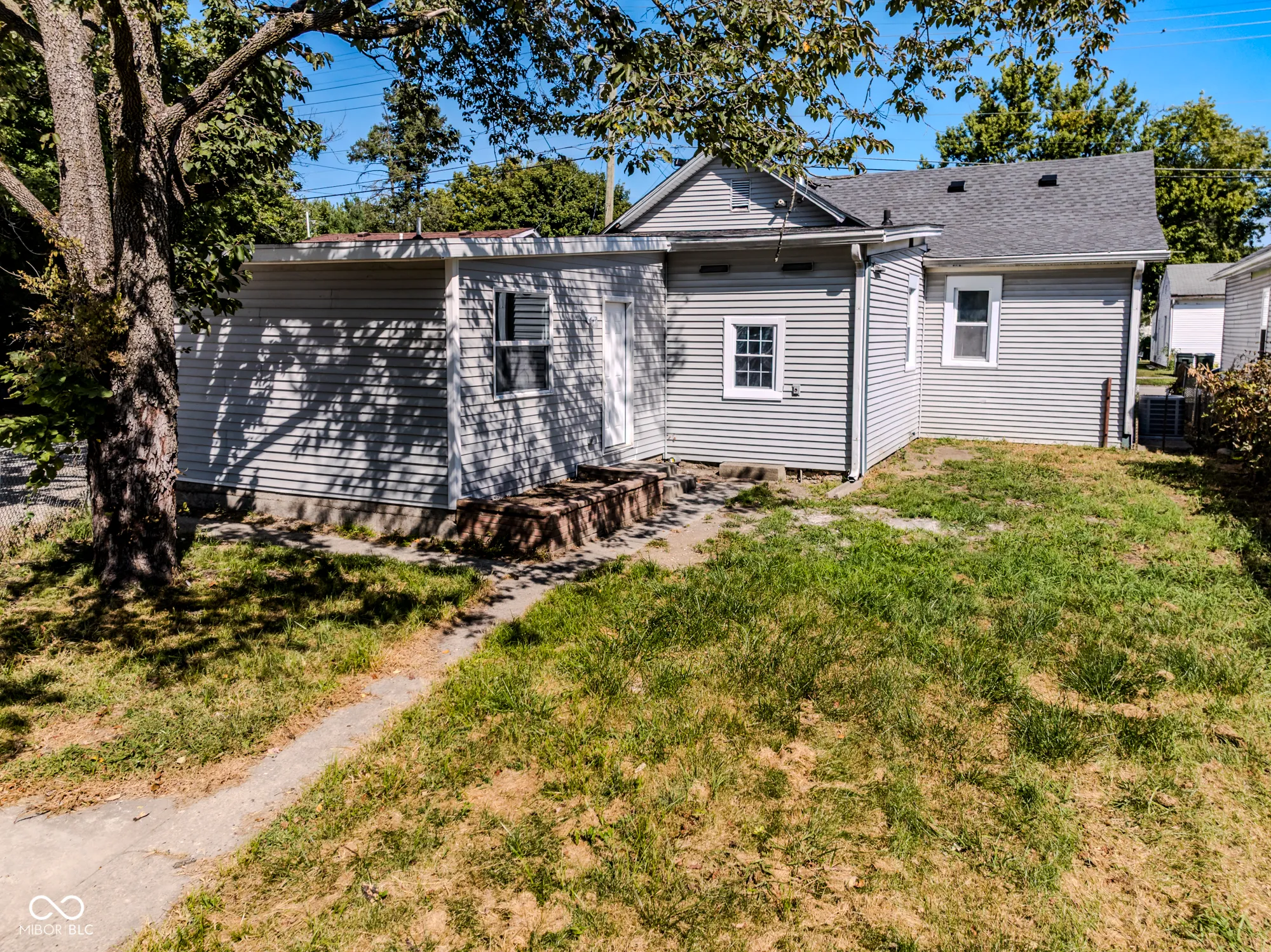 Greensburg, Indiana 47240, United States, 3 Bedrooms Bedrooms, ,2 BathroomsBathrooms,Residential,Pending,210658