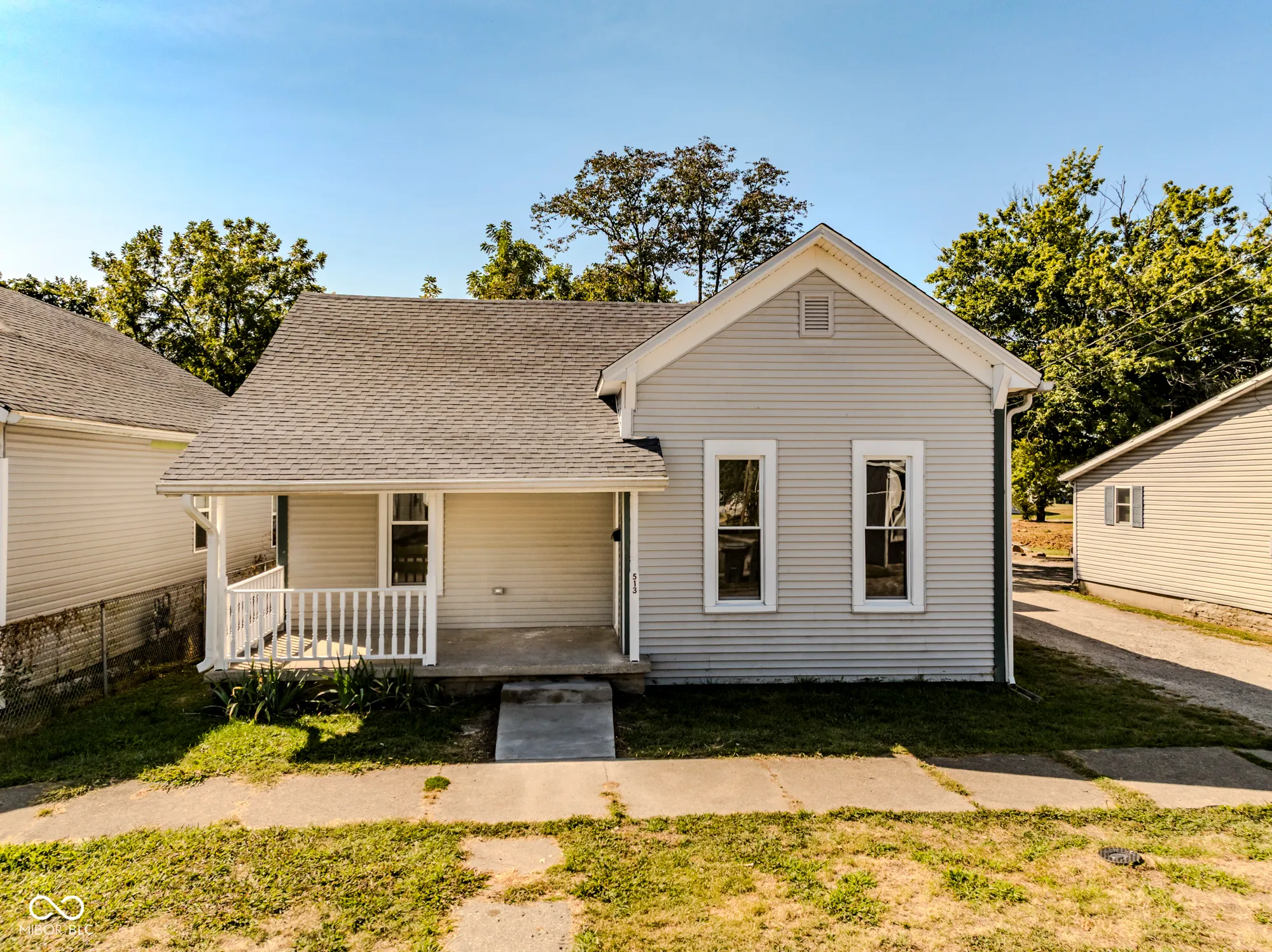 Greensburg, Indiana 47240, United States, 3 Bedrooms Bedrooms, ,2 BathroomsBathrooms,Residential,Pending,210658
