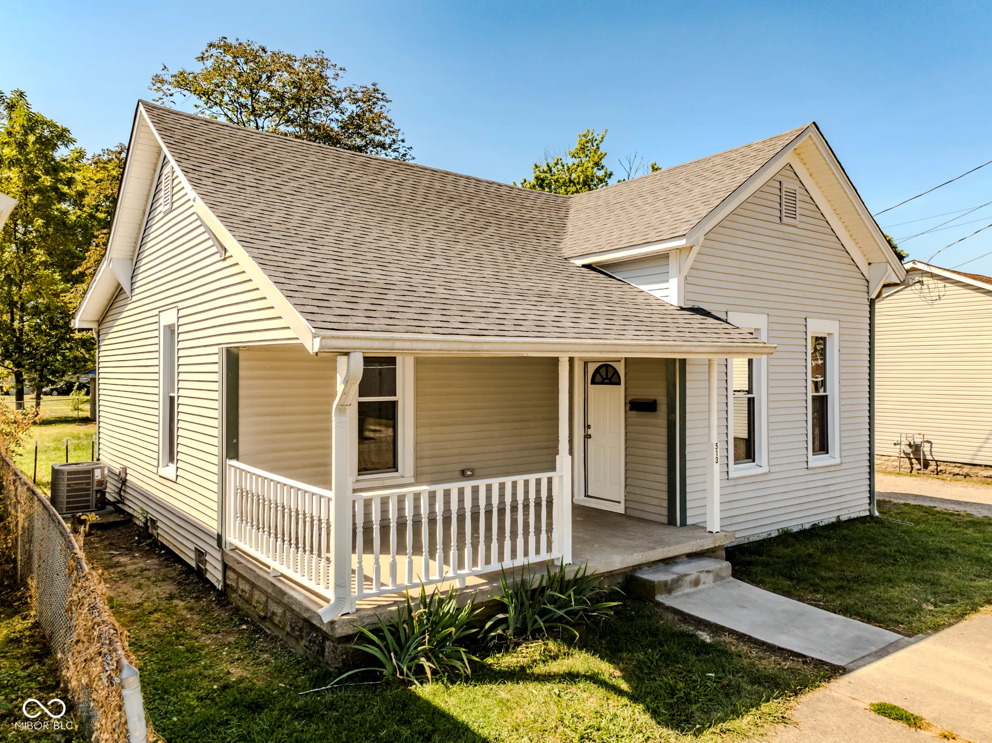 Greensburg, Indiana 47240, United States, 3 Bedrooms Bedrooms, ,2 BathroomsBathrooms,Residential,Pending,210658