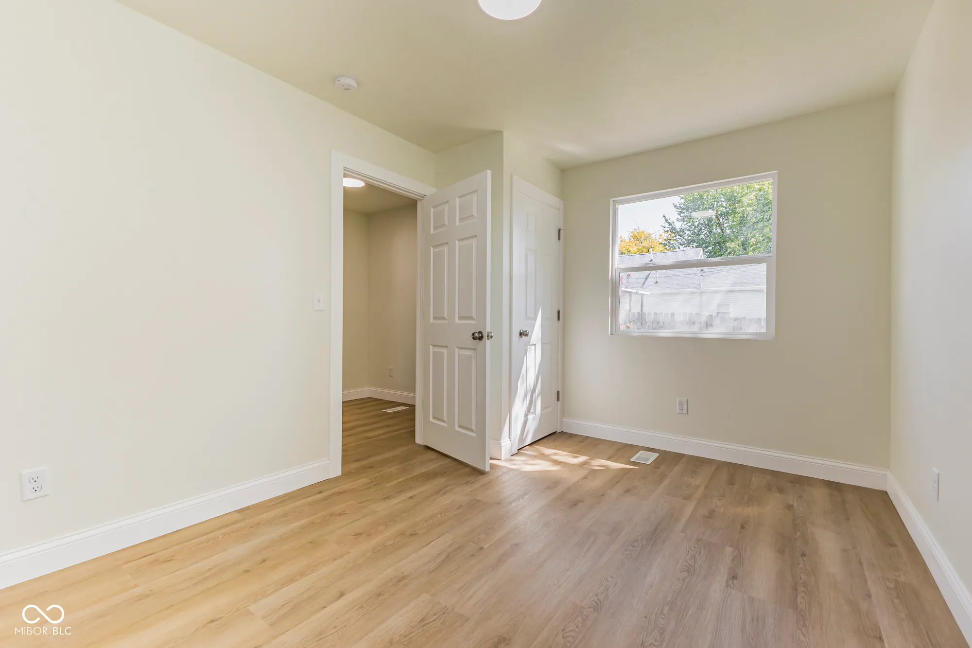 Greensburg, Indiana 47240, United States, 3 Bedrooms Bedrooms, ,2 BathroomsBathrooms,Residential,Pending,210658