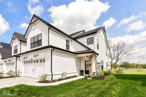 Photo of 17551 Gruner Way, Westfield, IN 46062 (MLS # 22094711)