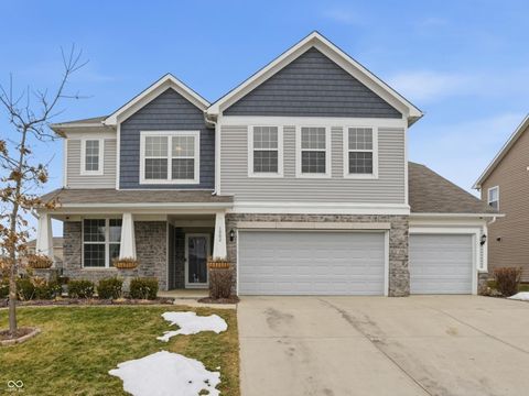 Photo of 1002 Burgess Hill Pass, Westfield, IN 46074 (MLS # 22083445)